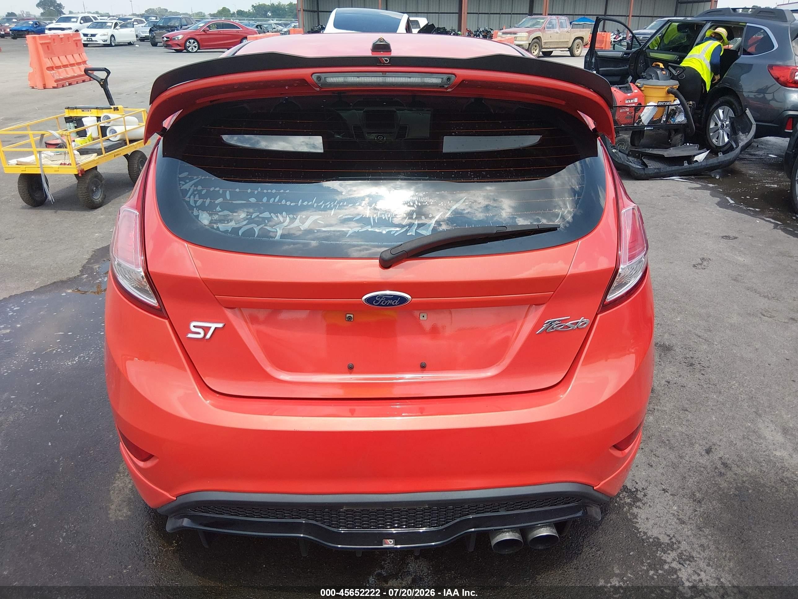 2015 Ford Fiesta St Orange vin: 3FADP4GX2FM224258