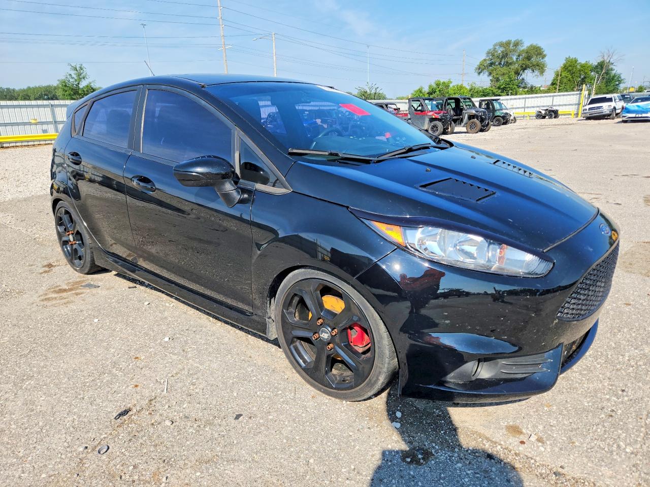 2017 Ford Fiesta St Черный vin: 3FADP4GX2HM101952