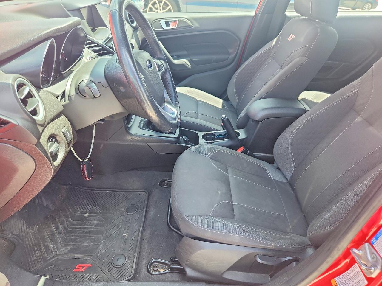 2014 Ford Fiesta St Orange vin: 3FADP4GX3EM197098