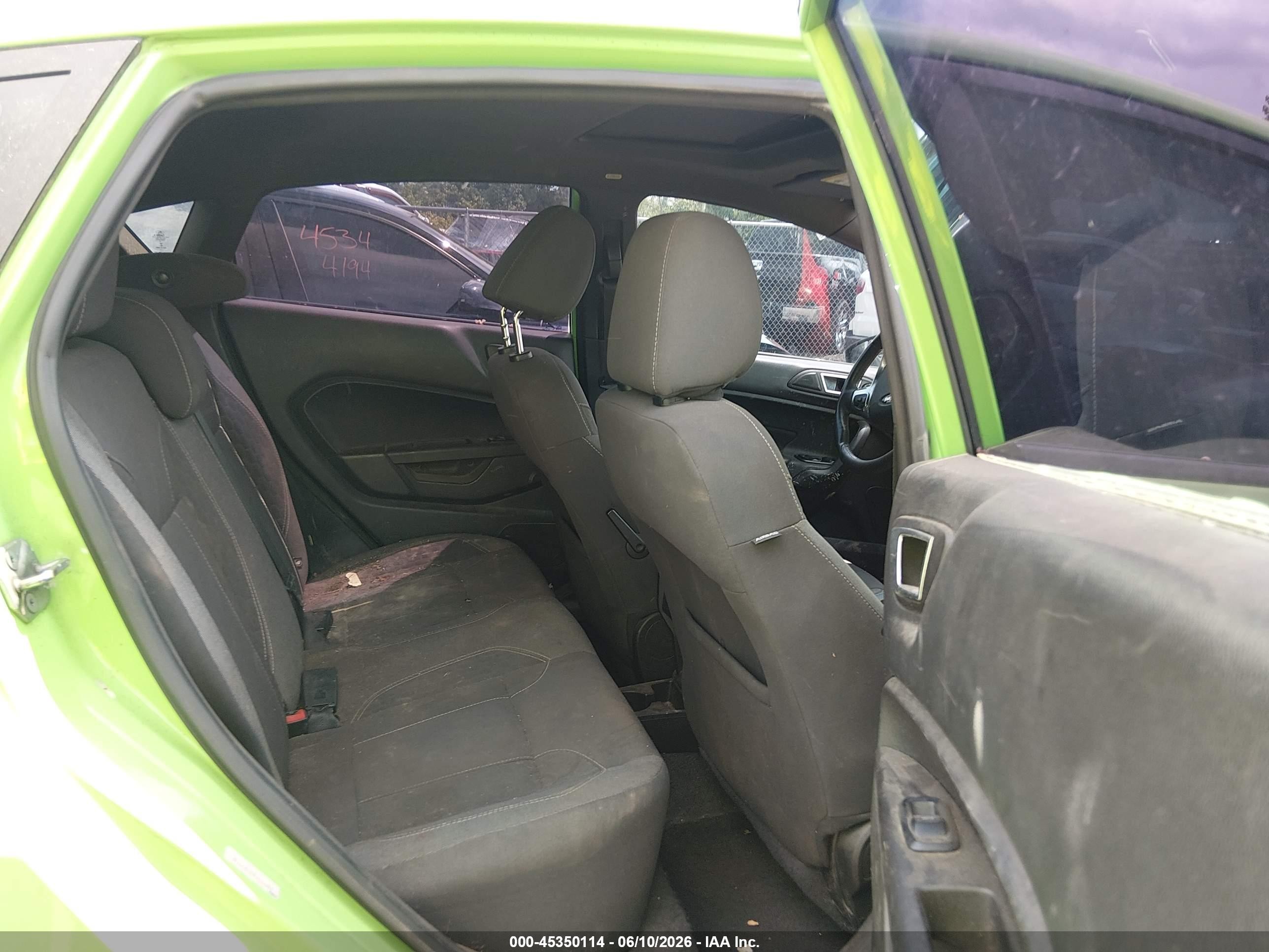 2015 Ford Fiesta St Green vin: 3FADP4GX3FM145276
