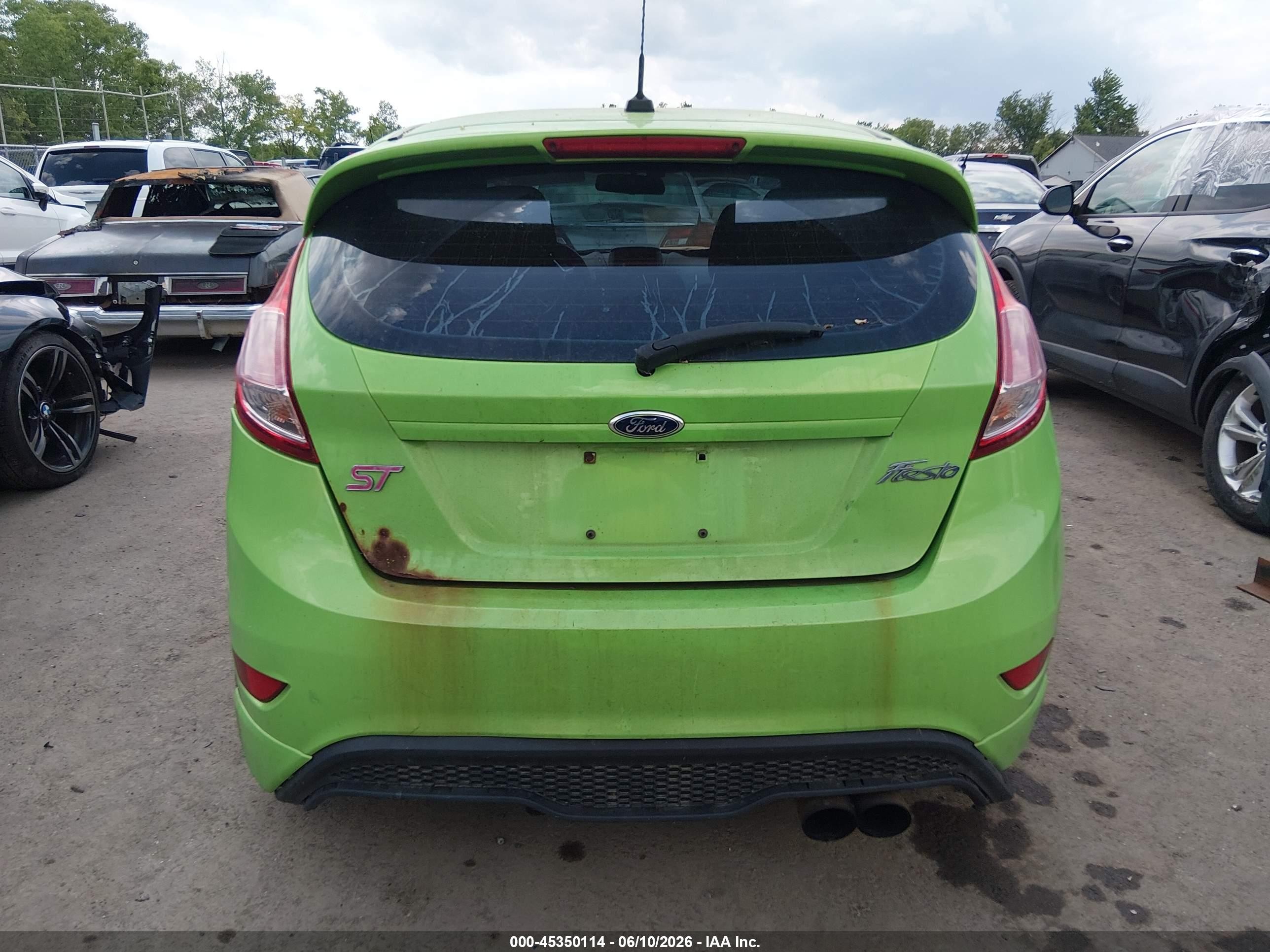 2015 Ford Fiesta St Green vin: 3FADP4GX3FM145276
