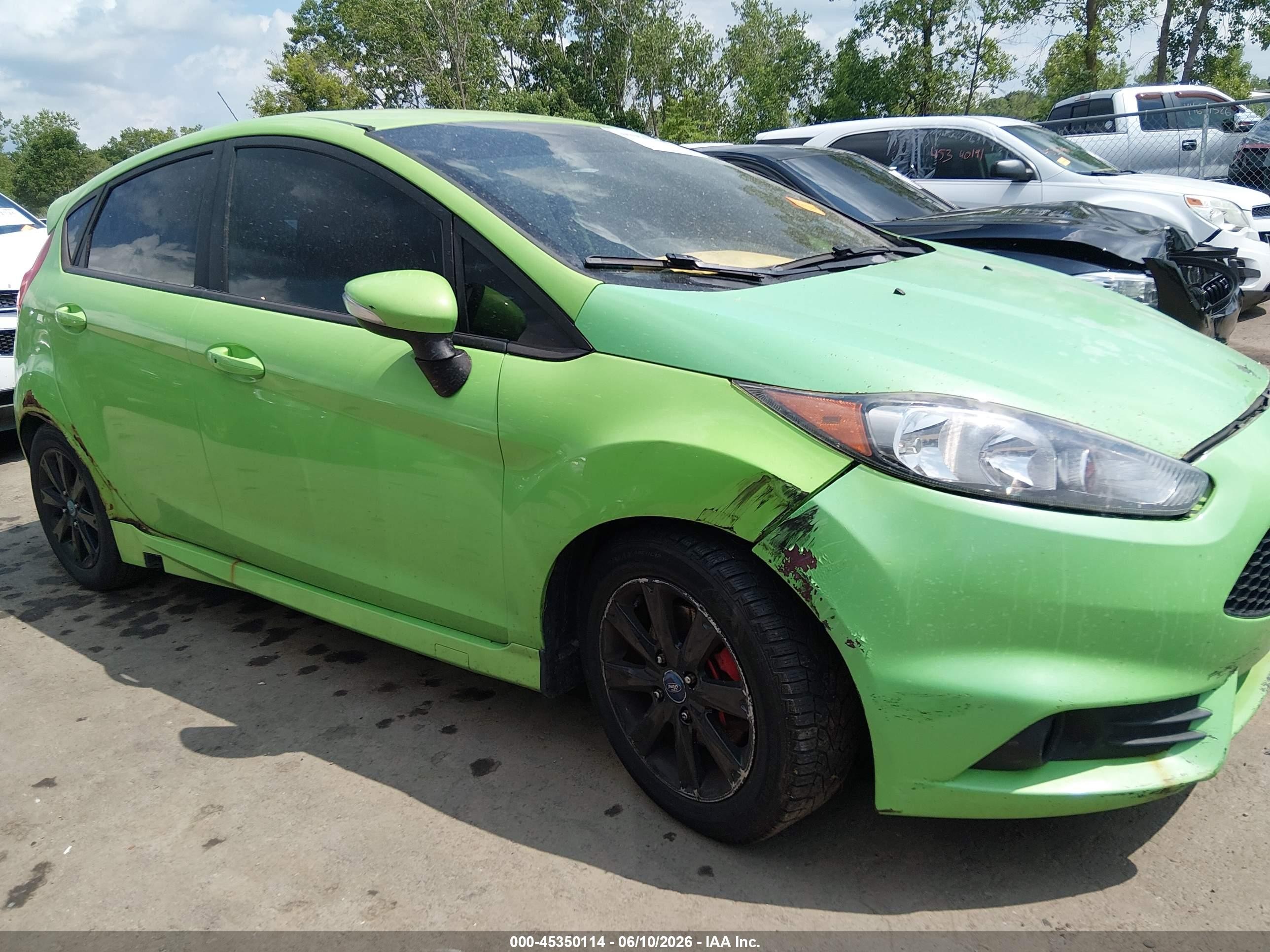 2015 Ford Fiesta St Green vin: 3FADP4GX3FM145276