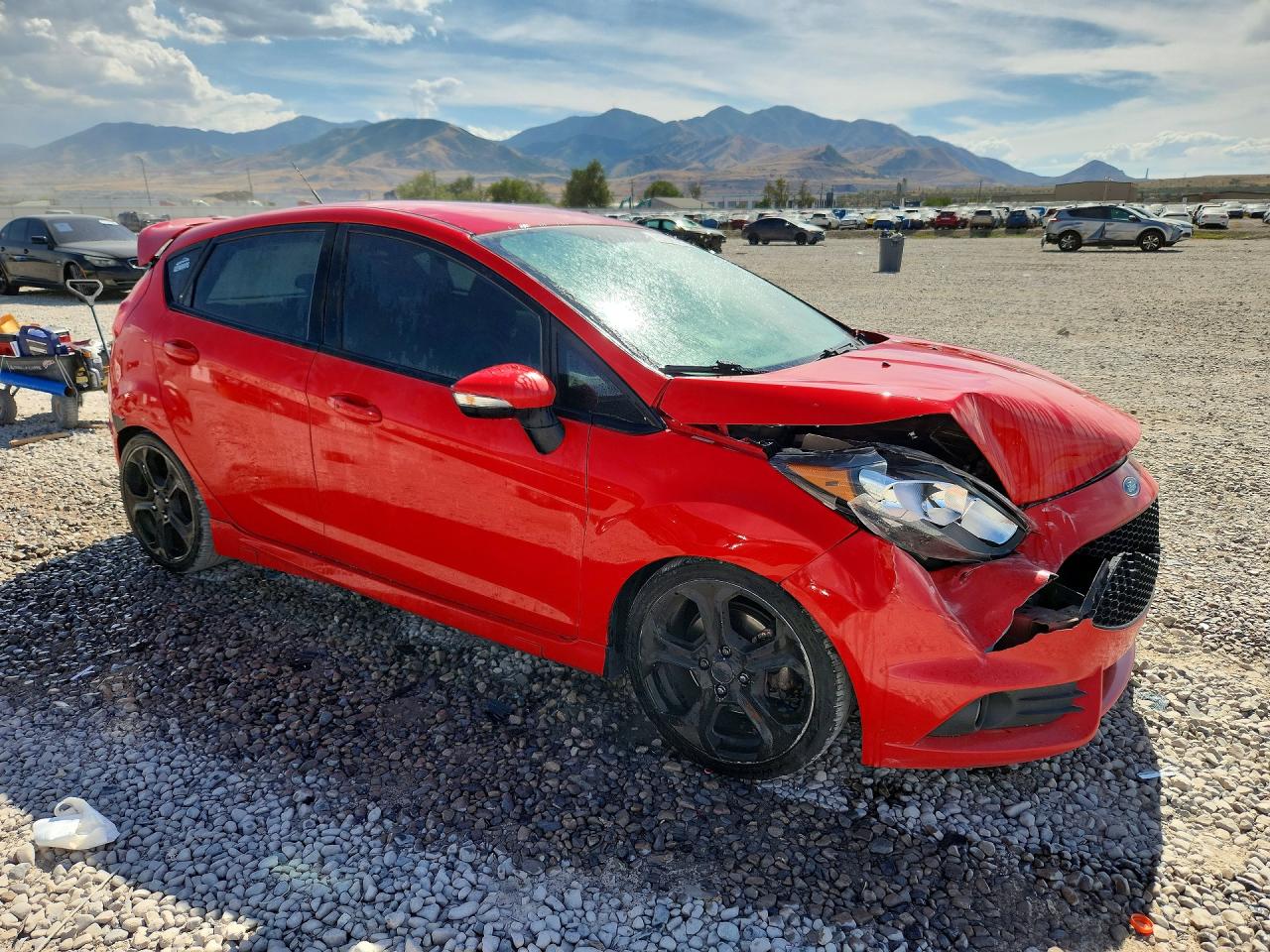 2015 Ford Fiesta St Red vin: 3FADP4GX4FM153340
