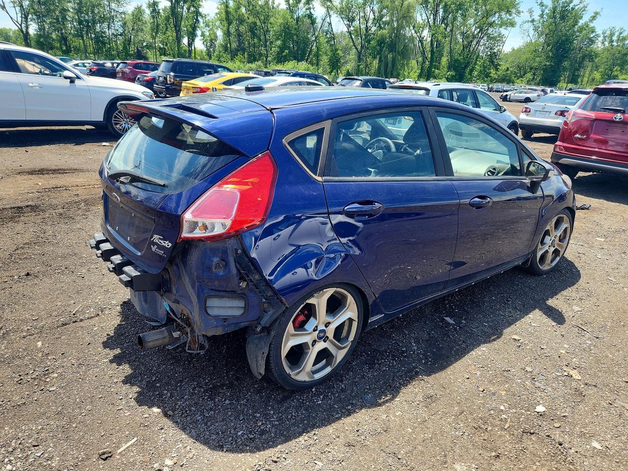 2016 Ford Fiesta St Blue vin: 3FADP4GX6GM110748