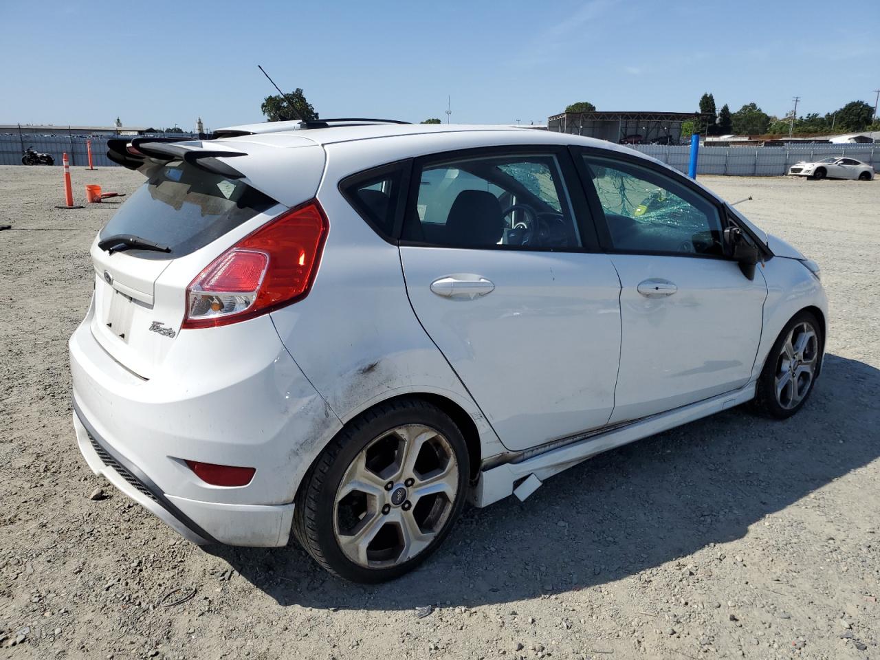 2014 Ford Fiesta St White vin: 3FADP4GX7EM183348