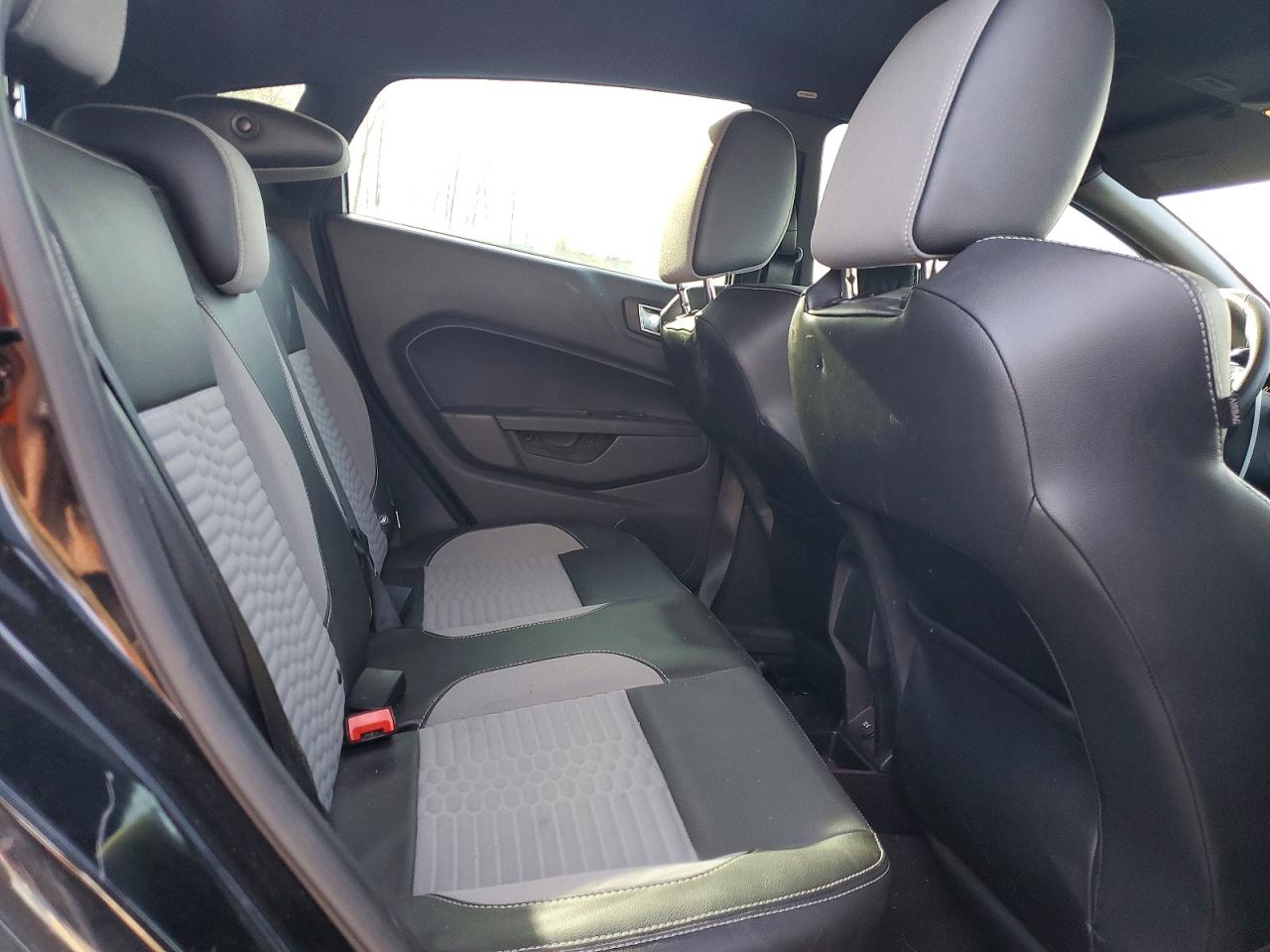 2018 Ford Fiesta St Black vin: 3FADP4GX7JM139540