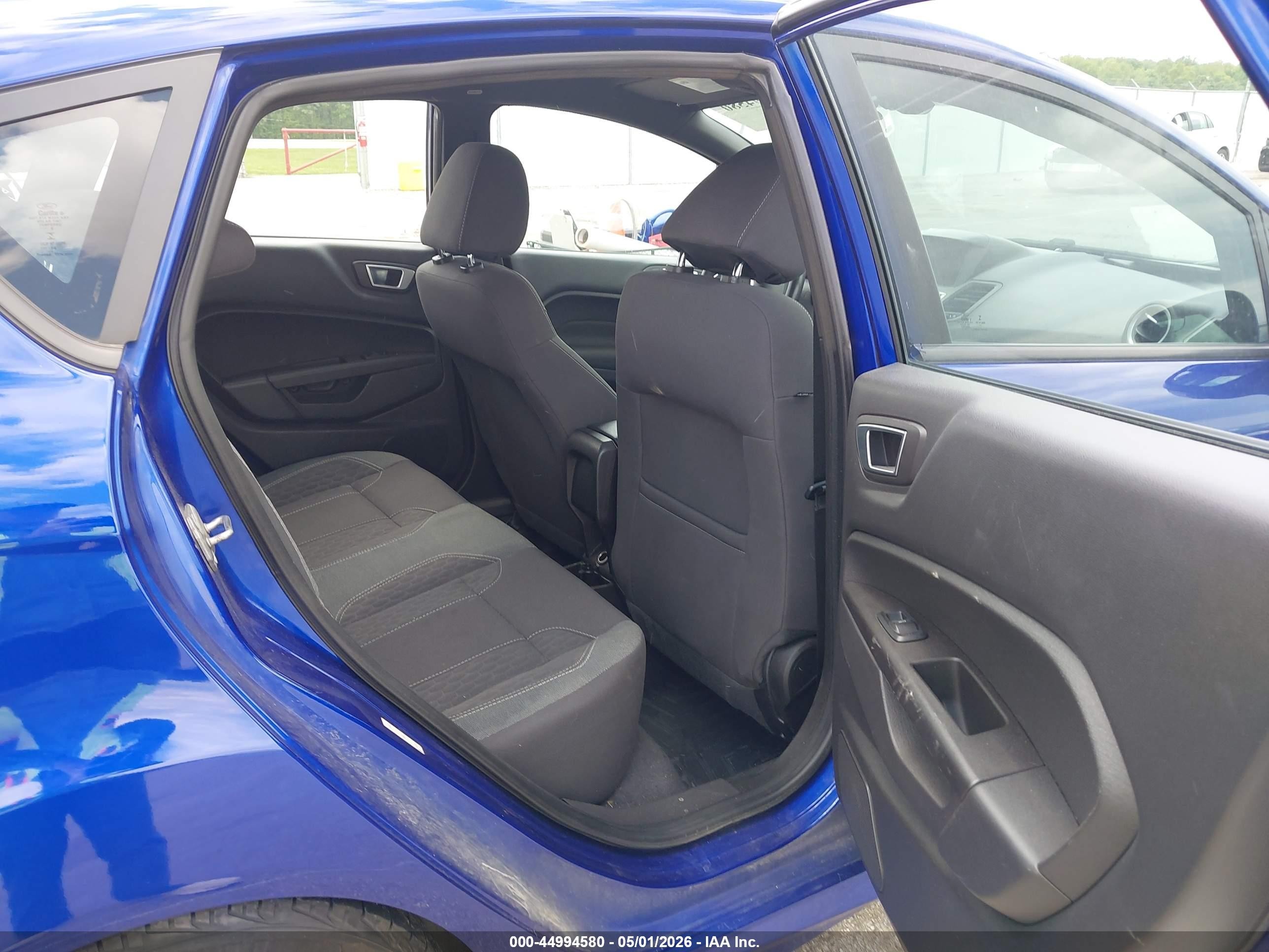 2014 Ford Fiesta St Blue vin: 3FADP4GX8EM240303