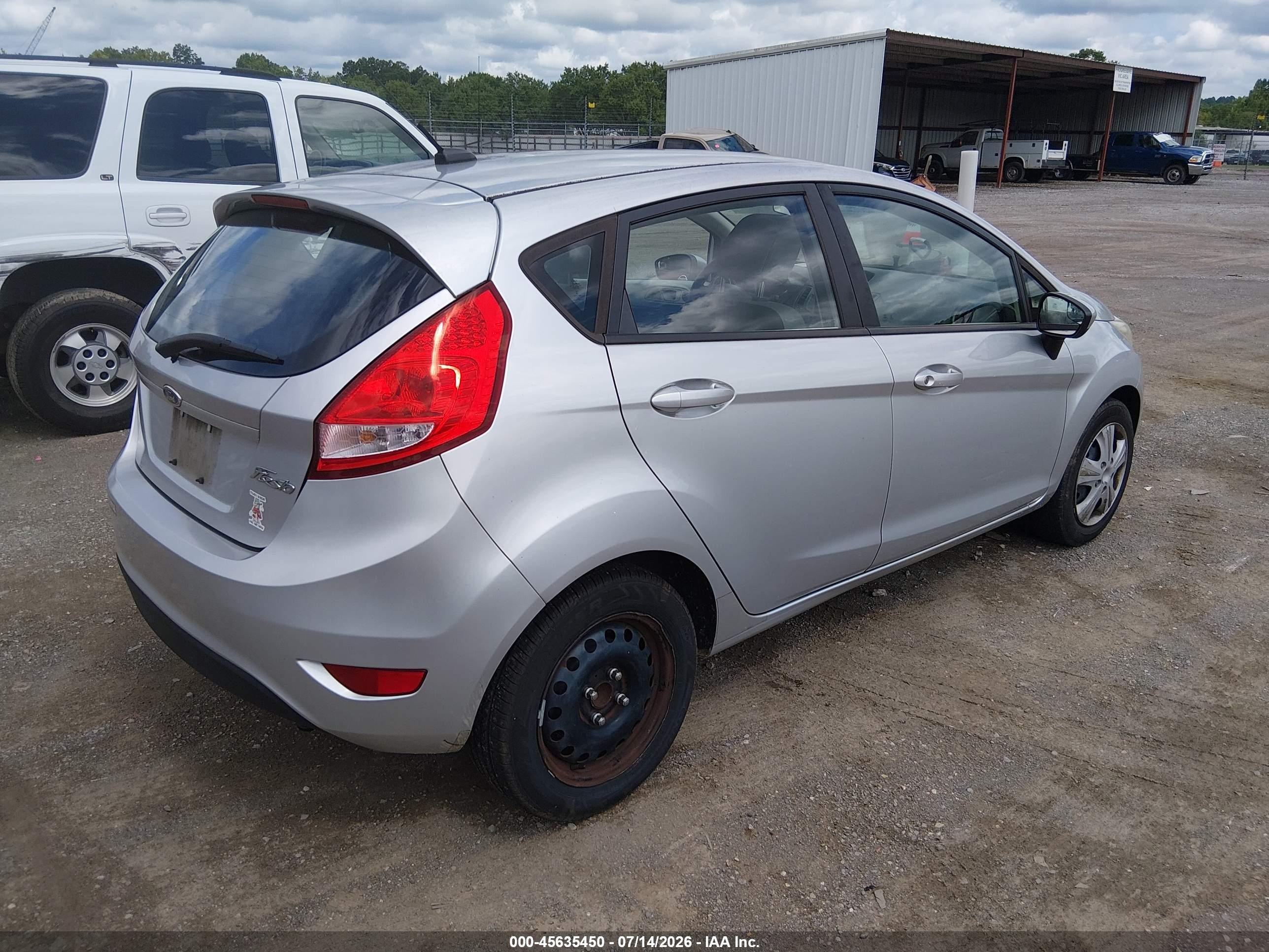 2013 Ford Fiesta S Silver vin: 3FADP4TJ2DM203215
