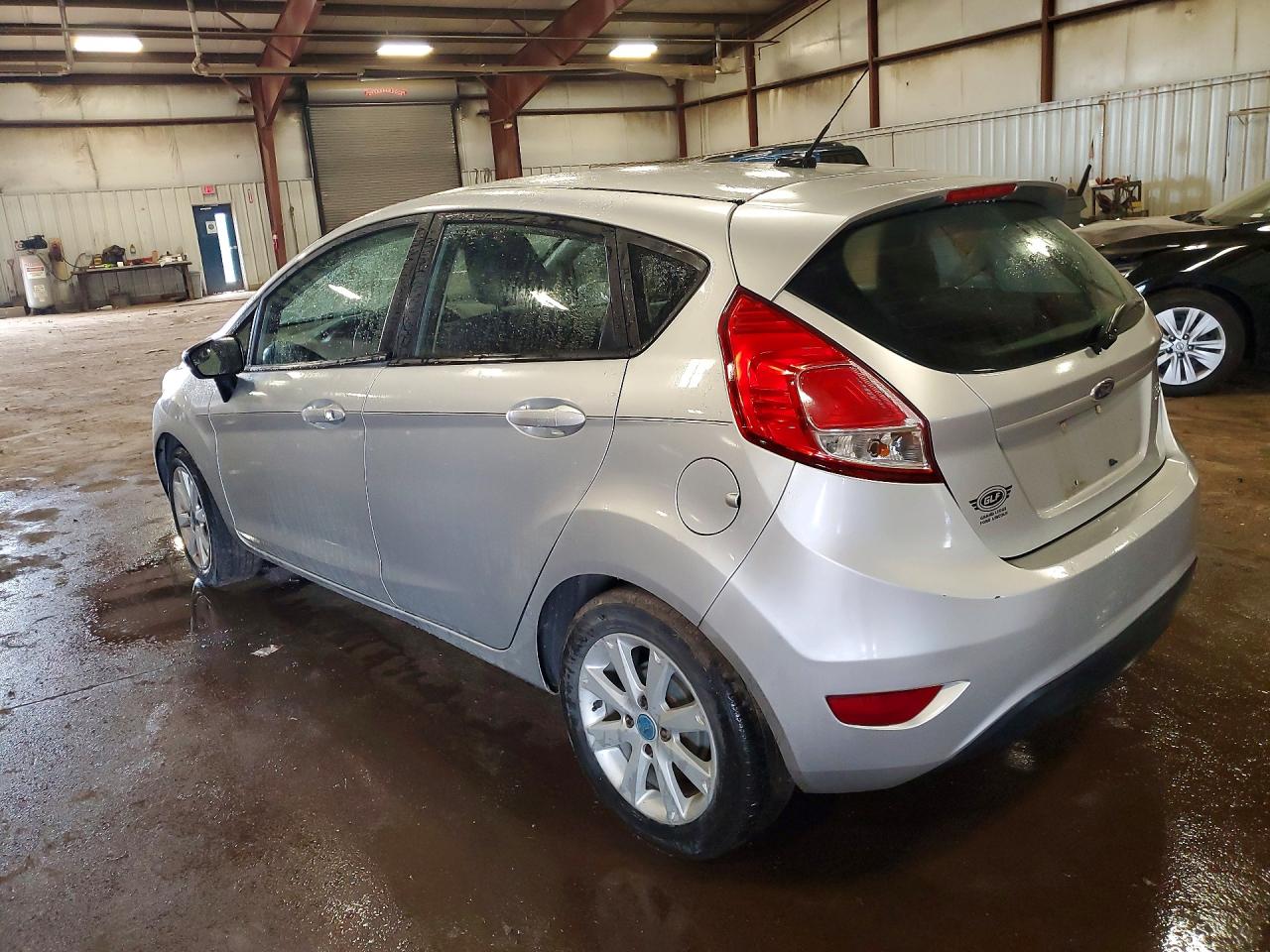 2015 Ford Fiesta S Silver vin: 3FADP4TJ2FM166685