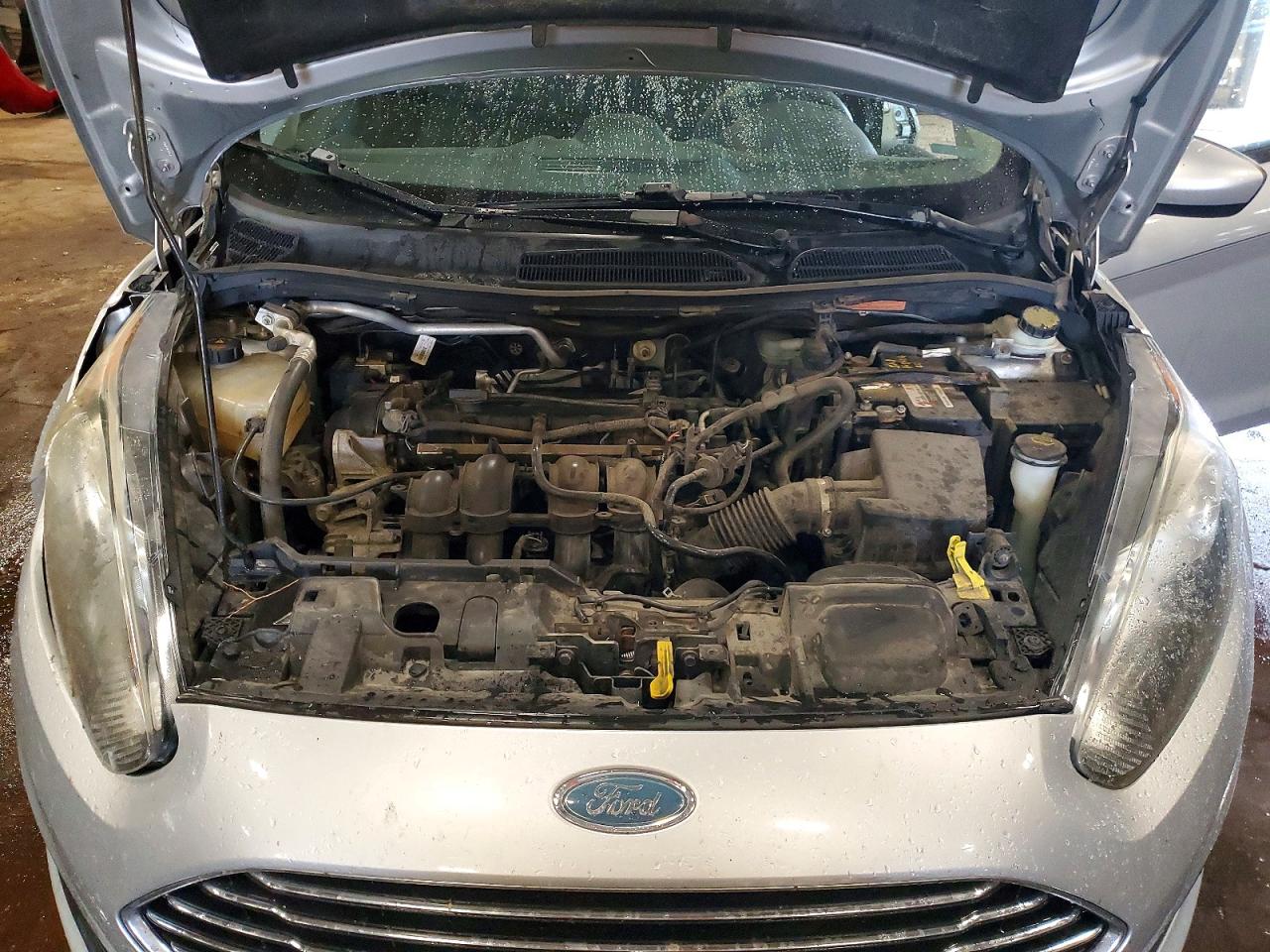 2015 Ford Fiesta S Silver vin: 3FADP4TJ2FM166685