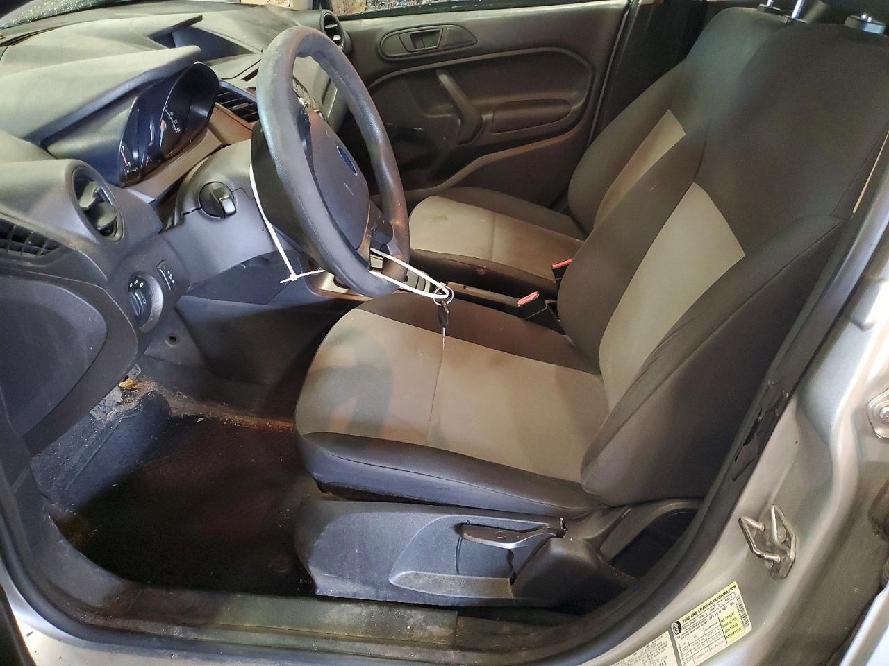 2015 Ford Fiesta S Silver vin: 3FADP4TJ2FM166685