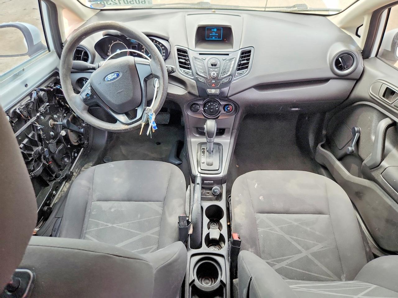 2014 Ford Fiesta S White vin: 3FADP4TJ3EM189715