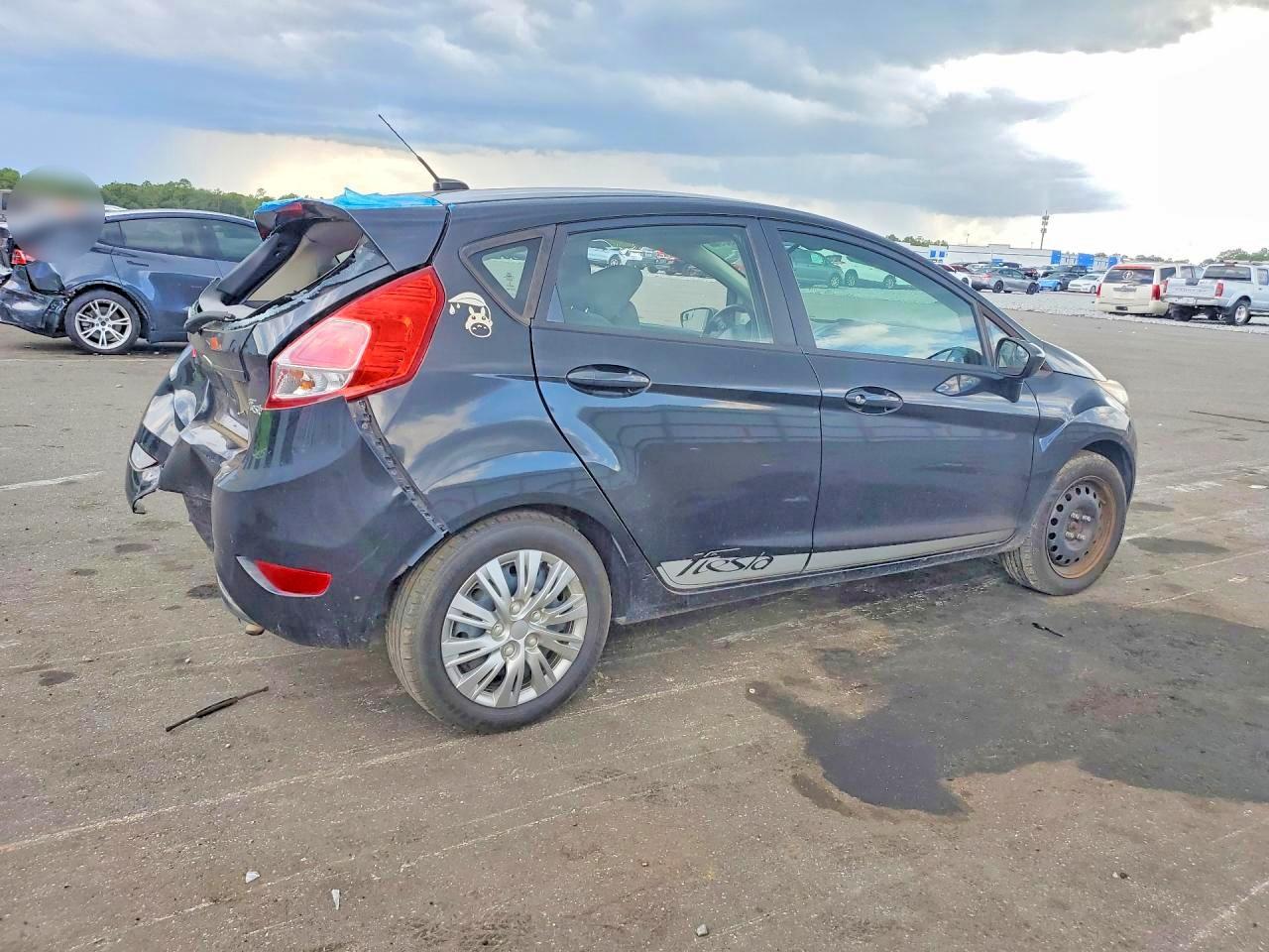 2015 Ford Fiesta S Black vin: 3FADP4TJ3FM150480