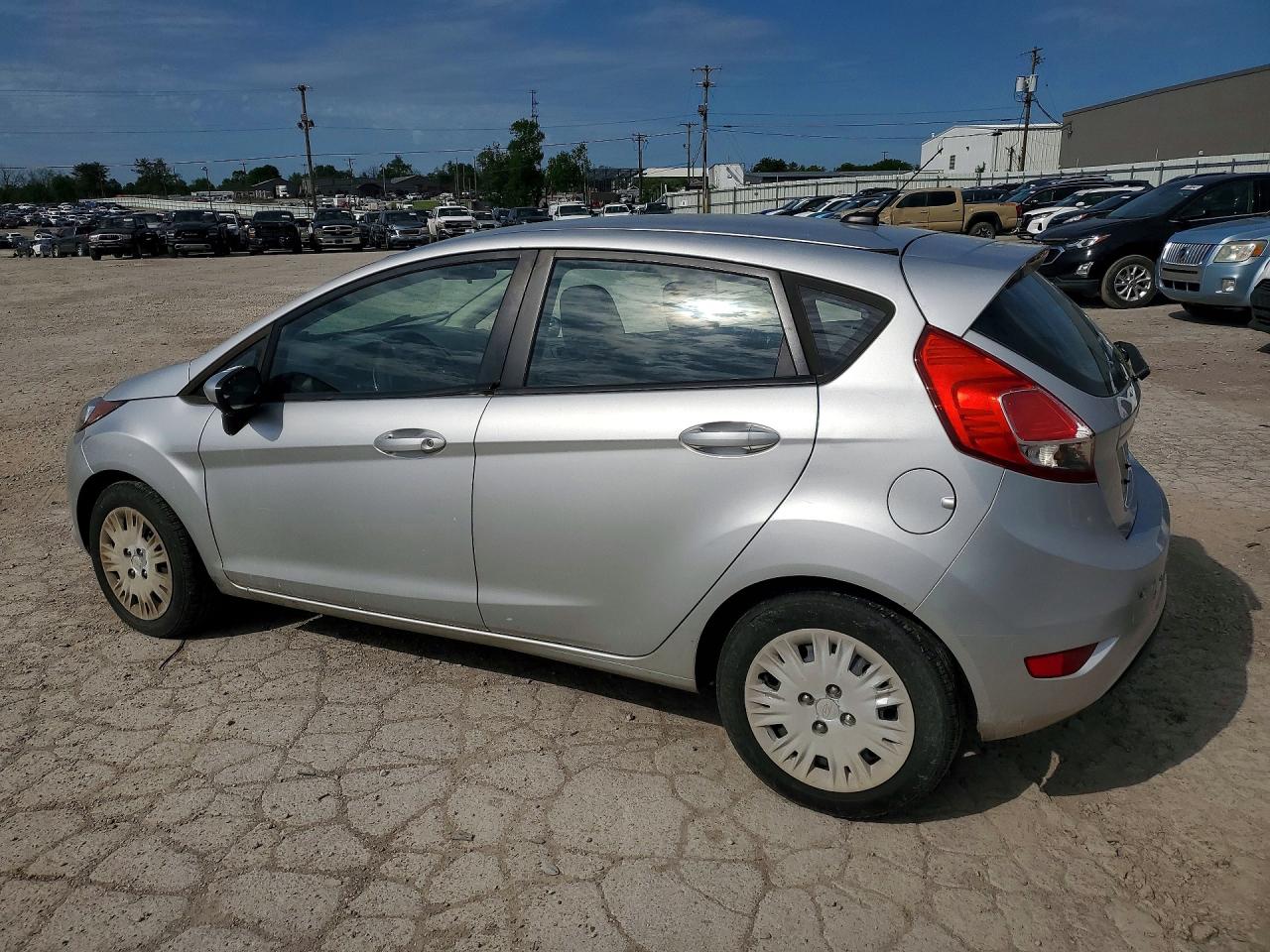2014 Ford Fiesta S Silver vin: 3FADP4TJ4EM221300