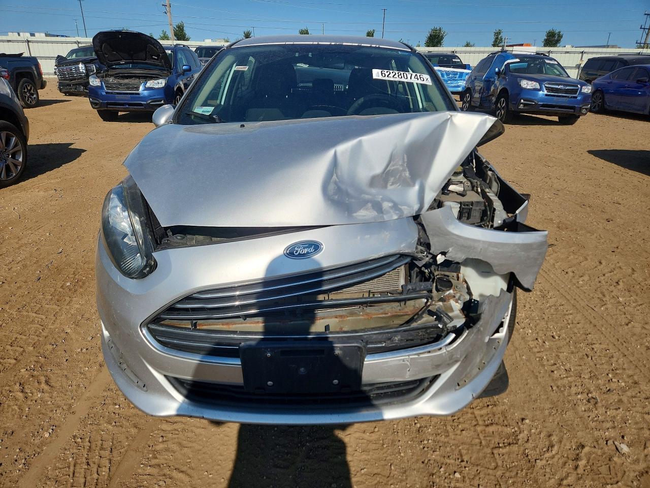 2015 Ford Fiesta S Silver vin: 3FADP4TJ4FM167059