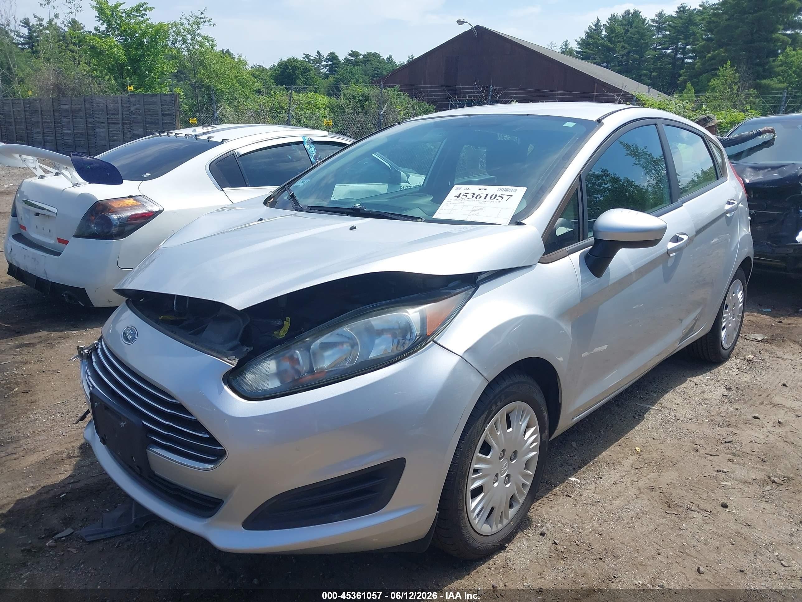 2015 Ford Fiesta S Silver vin: 3FADP4TJ4FM179745