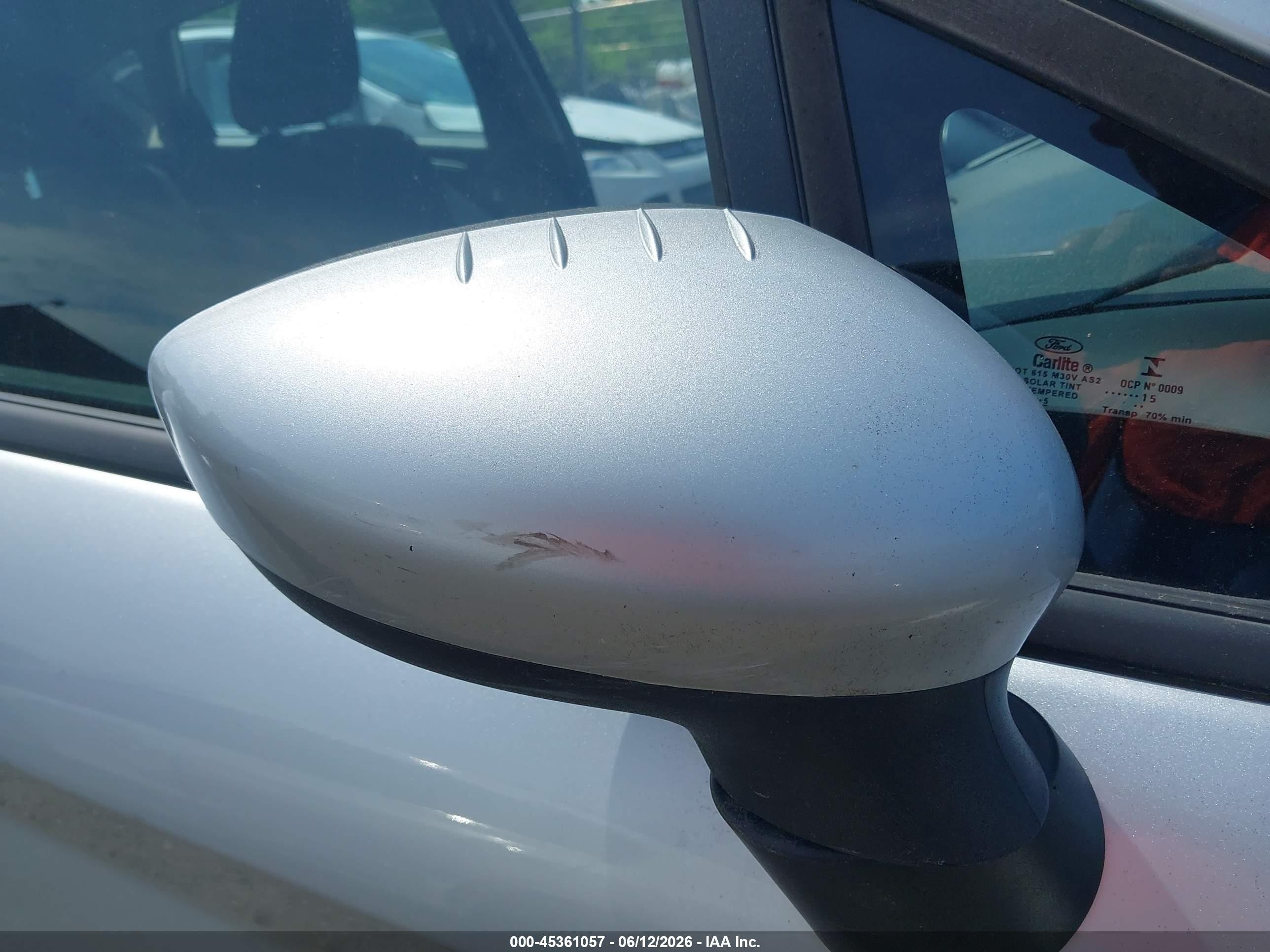 2015 Ford Fiesta S Silver vin: 3FADP4TJ4FM179745