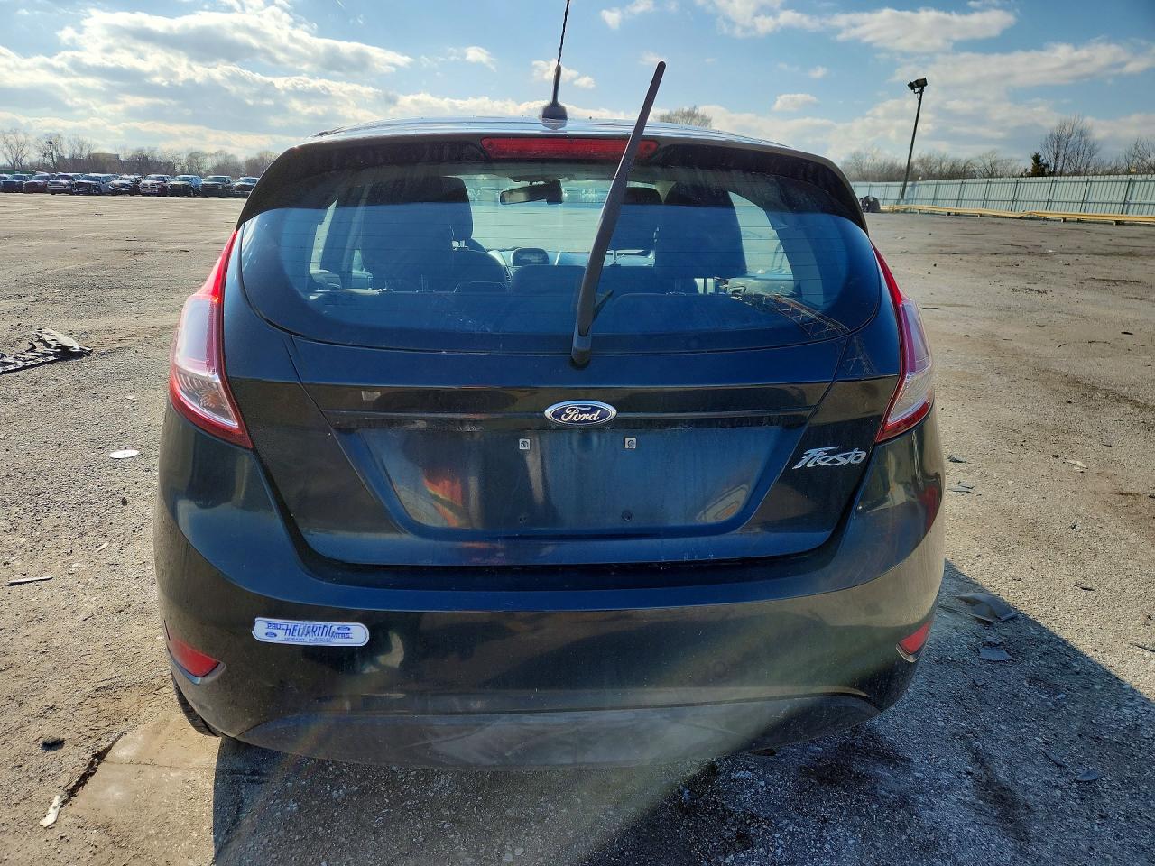2015 Ford Fiesta S Black vin: 3FADP4TJ7FM126554