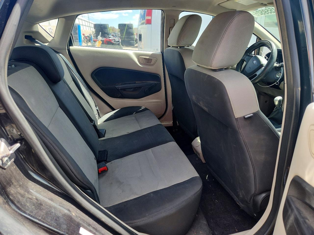 2013 Ford Fiesta S Черный vin: 3FADP4TJ8DM199087
