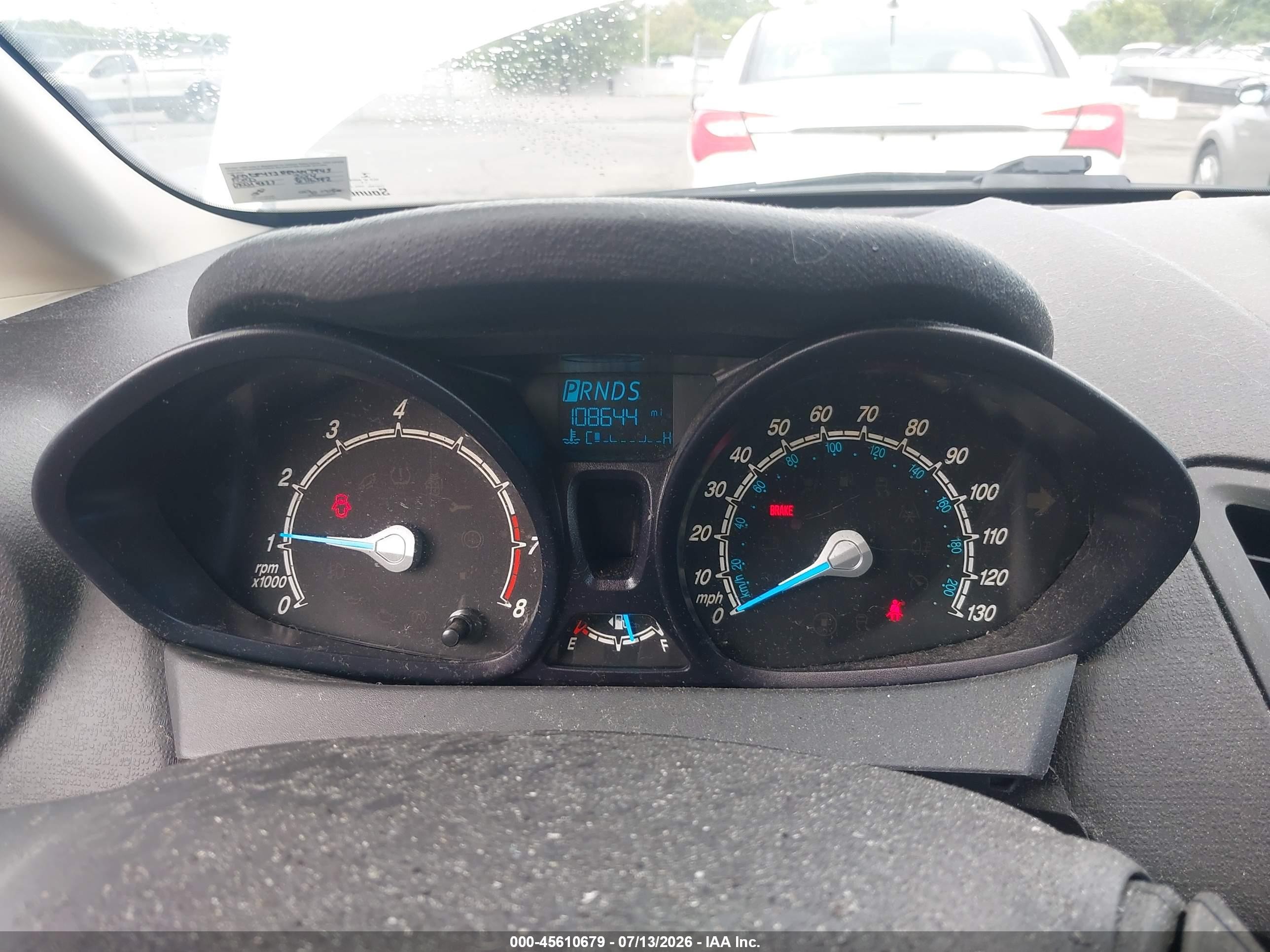 2014 Ford Fiesta S Белый vin: 3FADP4TJ8EM147945
