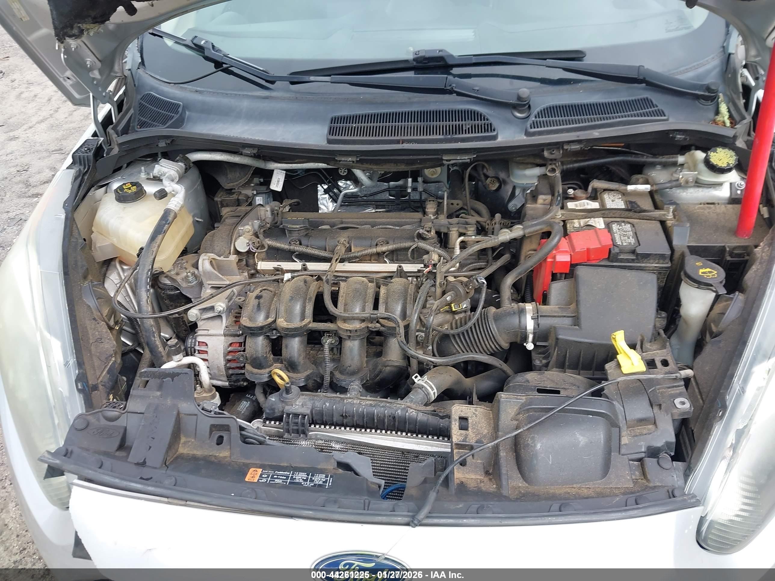 2015 Ford Fiesta S Silver vin: 3FADP4TJ8FM222189