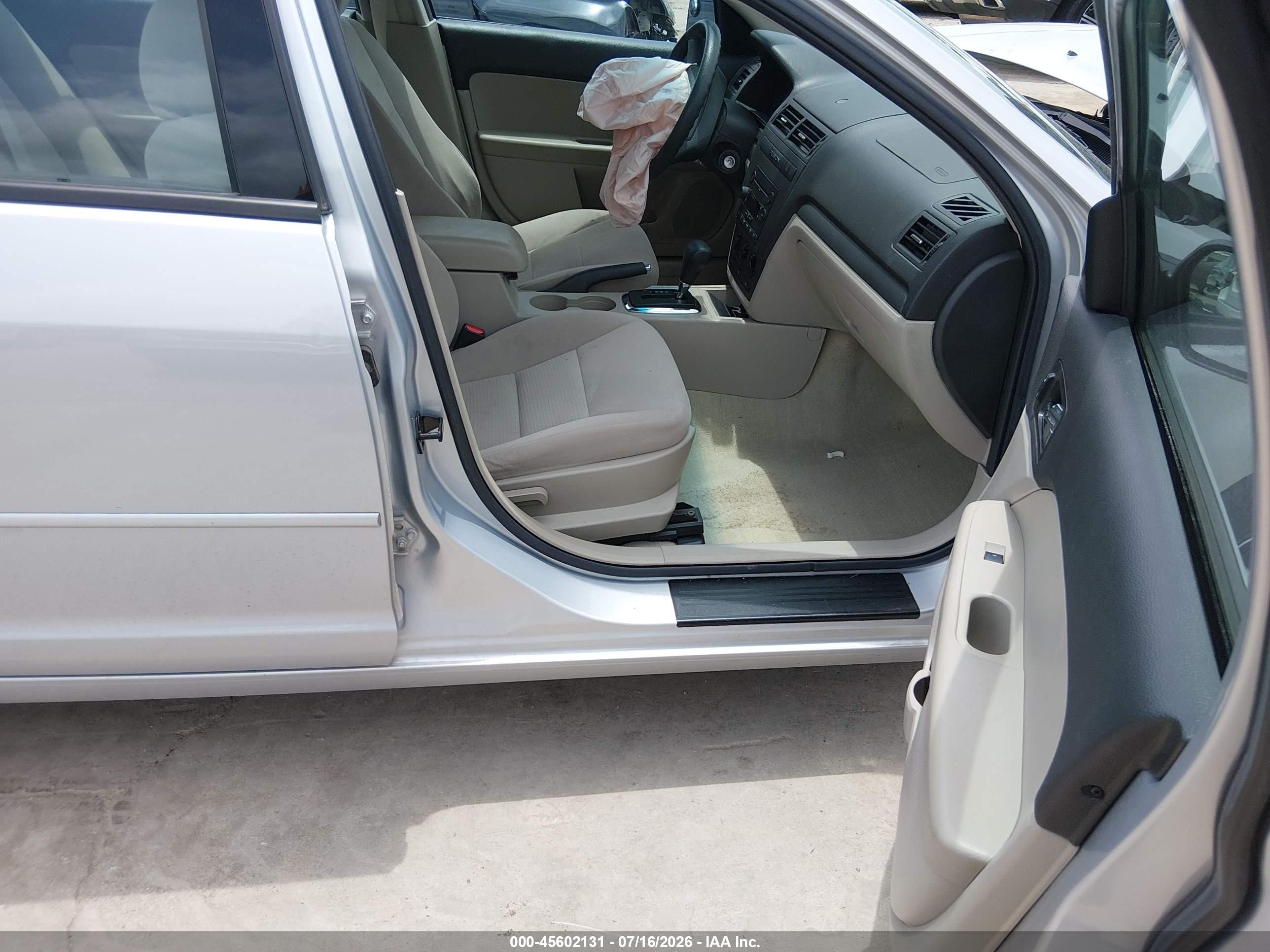 2006 Ford Fusion S Silver vin: 3FAFP06Z16R195245