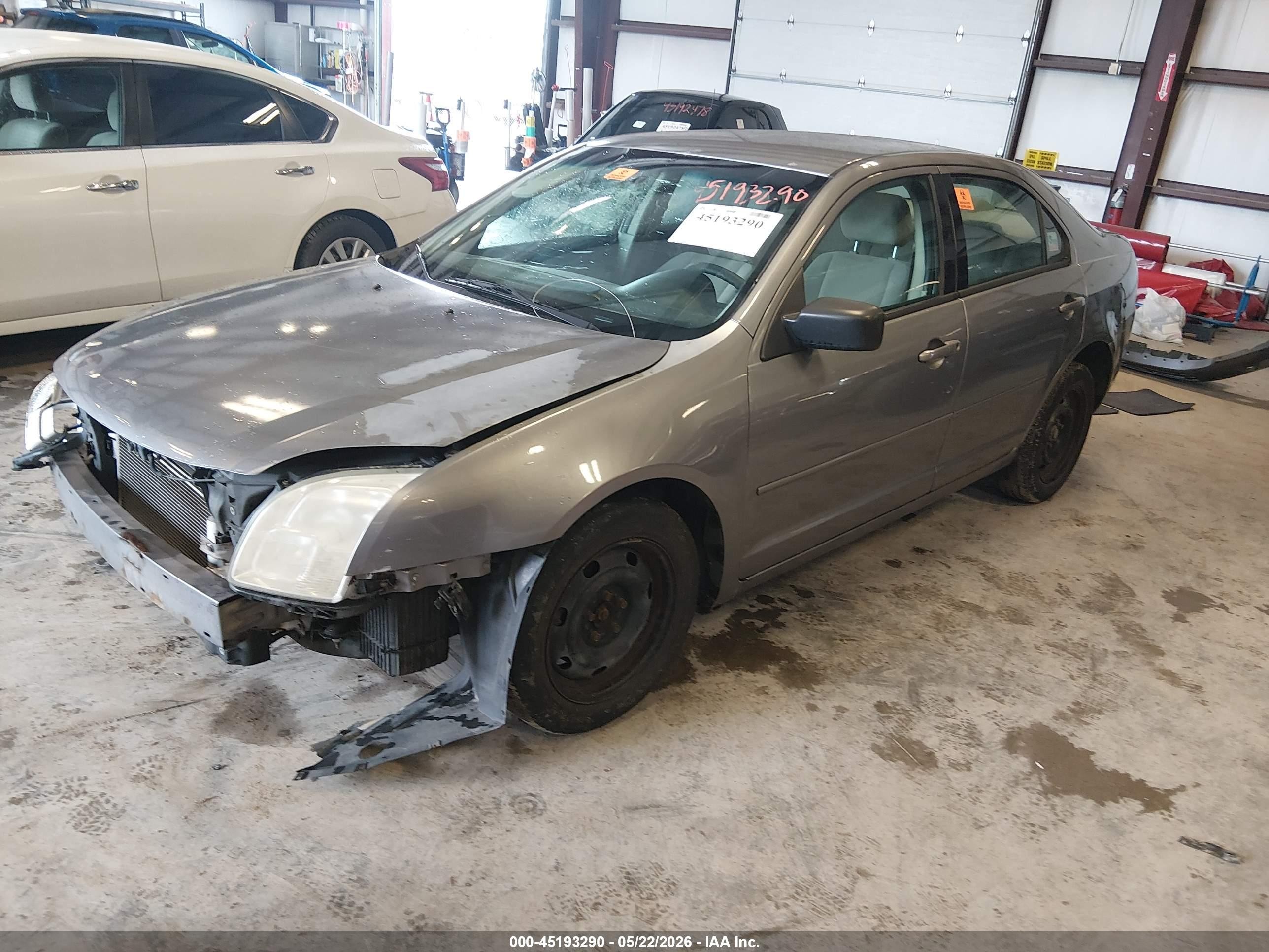 2006 Ford Fusion S Silver vin: 3FAFP06Z76R205907