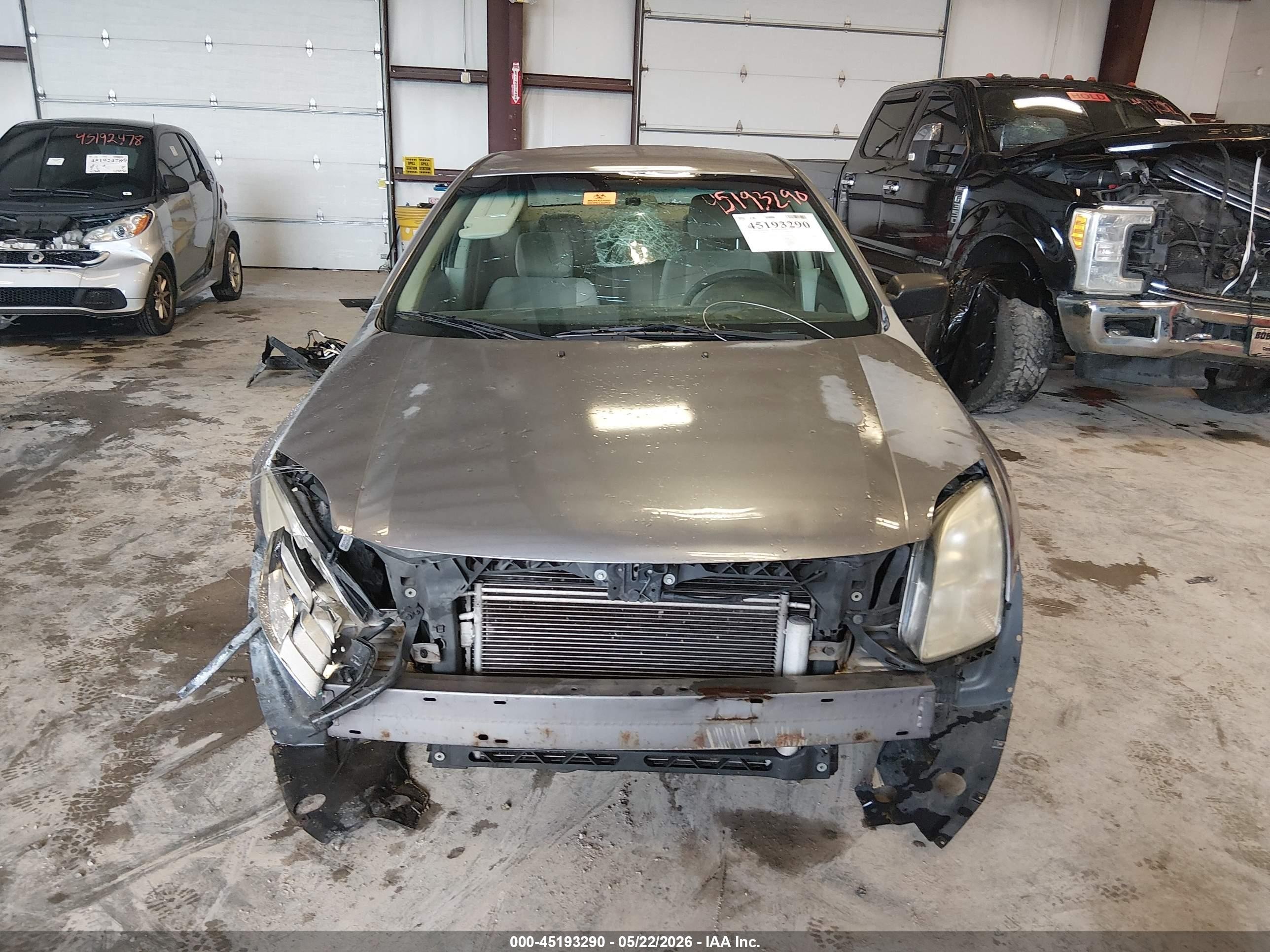 2006 Ford Fusion S Silver vin: 3FAFP06Z76R205907