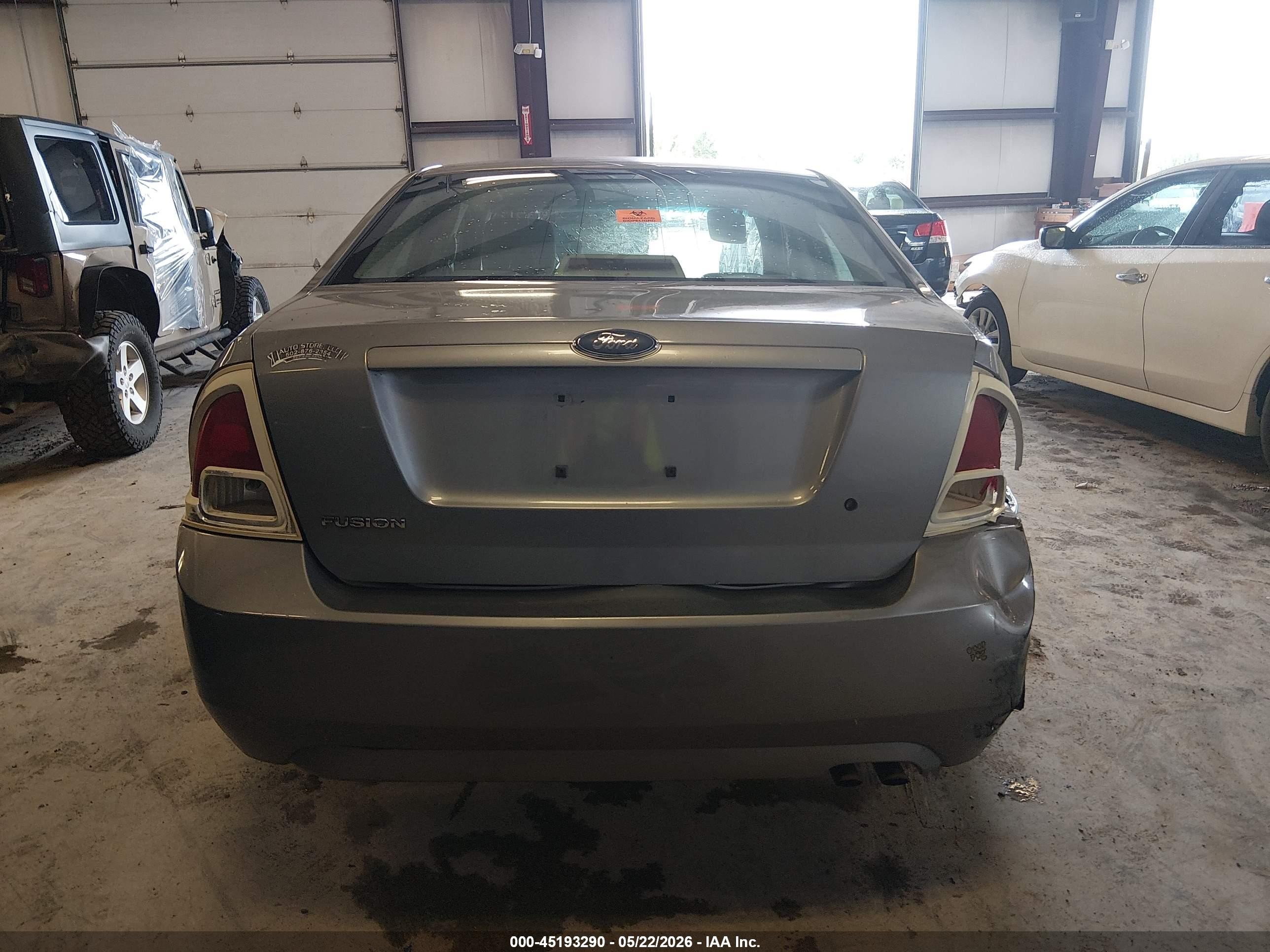 2006 Ford Fusion S Silver vin: 3FAFP06Z76R205907