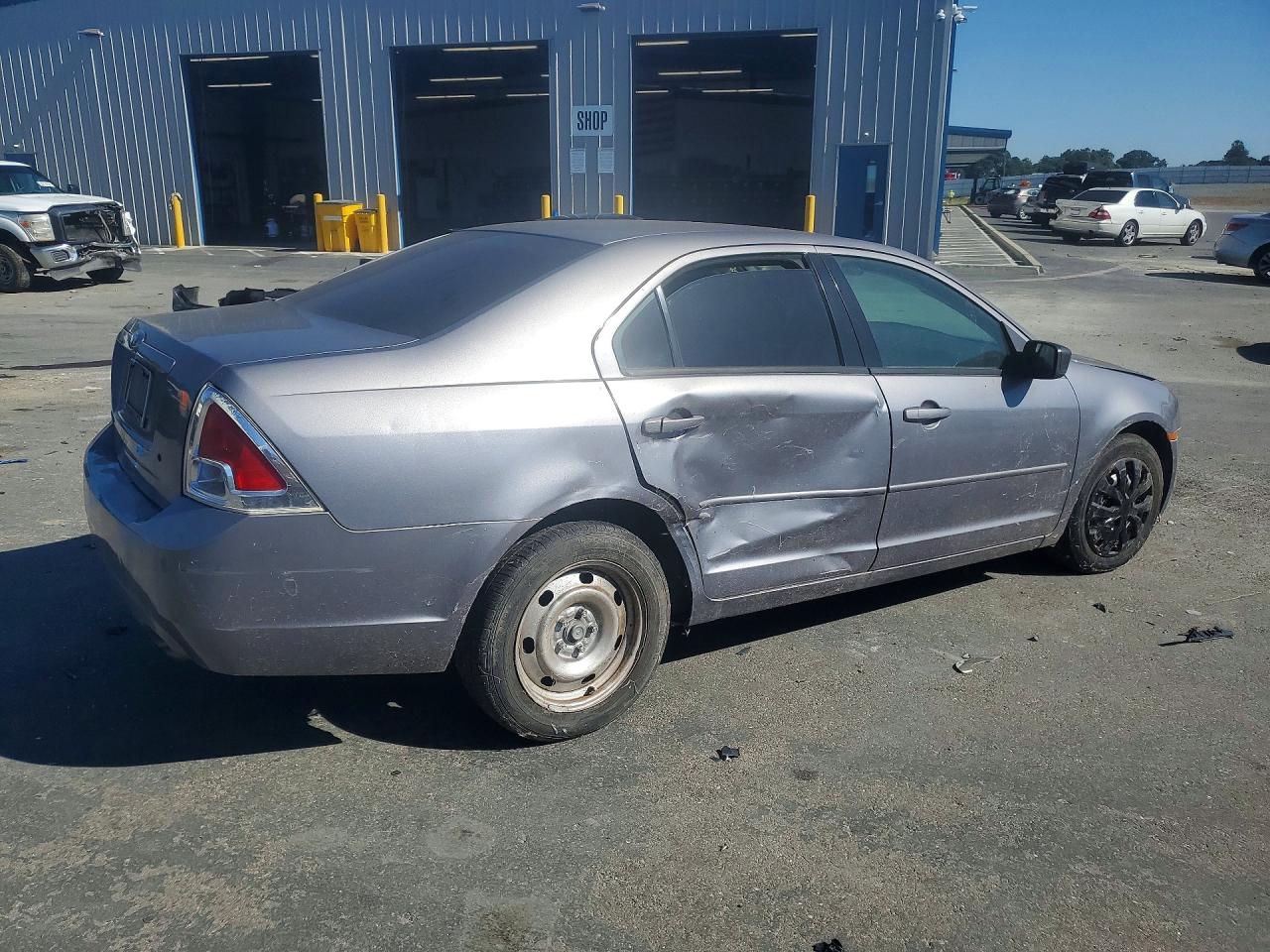 2006 Ford Fusion S Silver vin: 3FAFP06Z96R174692