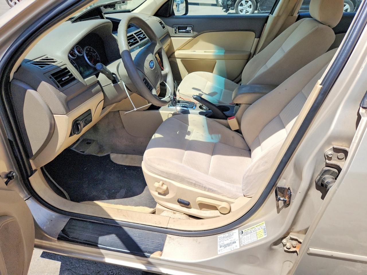2006 Ford Fusion Se Tan vin: 3FAFP07176R210744