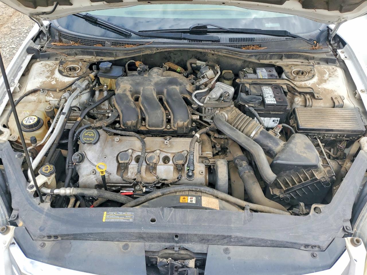 2006 Ford Fusion Se White vin: 3FAFP07186R108756