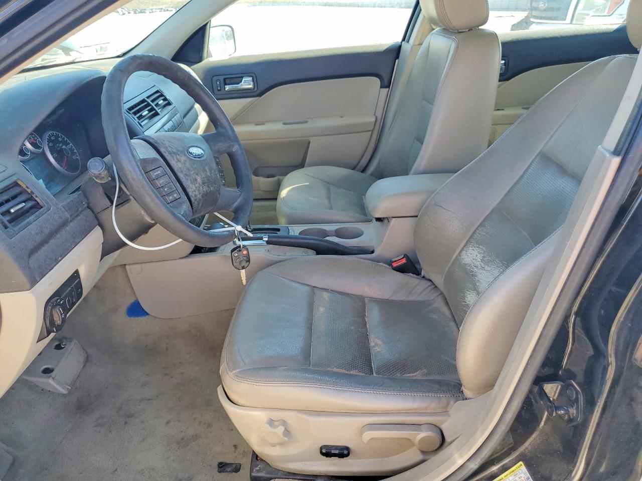 2006 Ford Fusion Se Two Tone vin: 3FAFP07186R193680