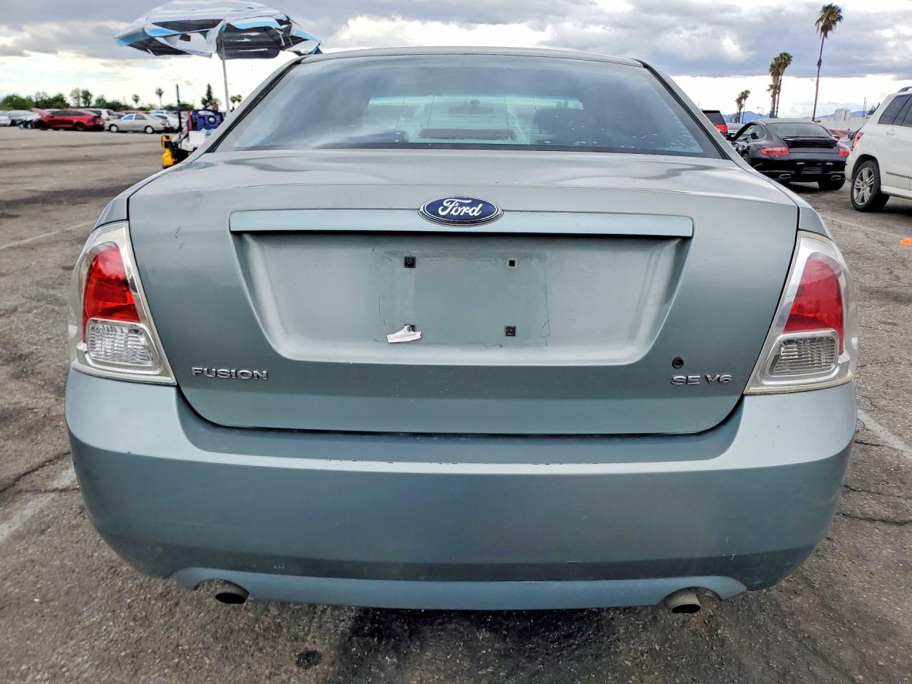 2006 Ford Fusion Gray vin: 3FAFP07196R127896