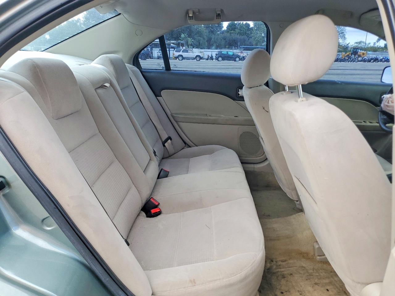 2006 Ford Fusion Gray vin: 3FAFP07196R127896