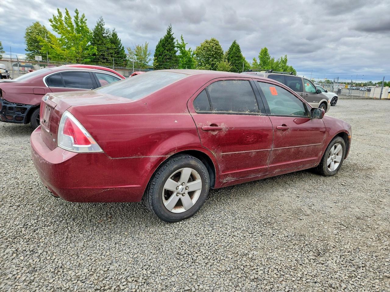 2006 Ford Fusion Se Red vin: 3FAFP07Z26R154556