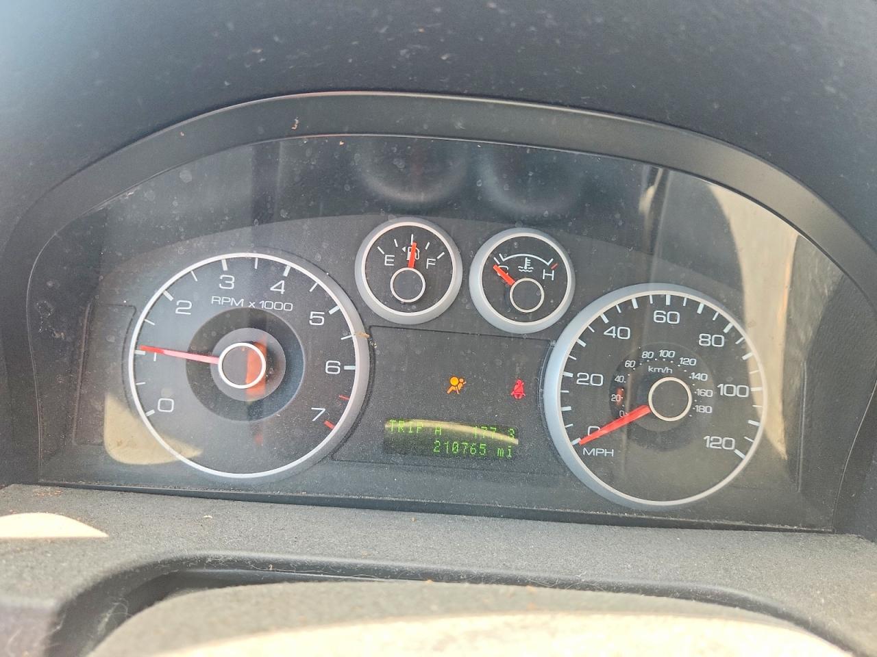2006 Ford Fusion Se Red vin: 3FAFP07Z46R186098