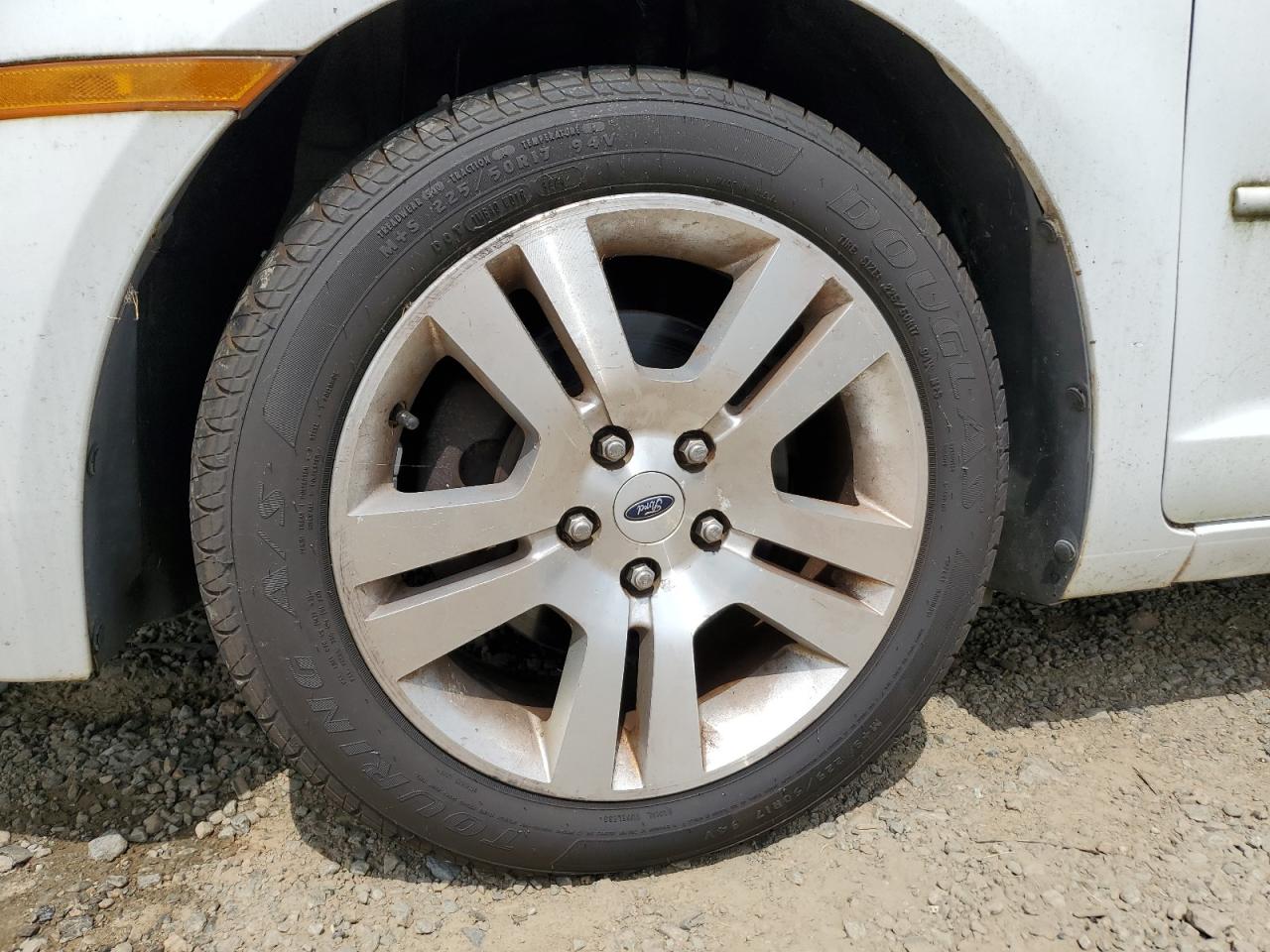 2006 Ford Fusion Sel White vin: 3FAFP08Z76R143700 Damage: Left Front Wheel, Curb Rash, > 12 Inches