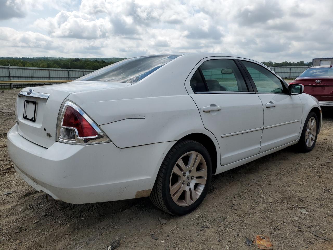 2006 Ford Fusion Sel White vin: 3FAFP08Z76R143700 Damage: Right Qtr Panel, Dent(S) W/ Paint Dmg, > 12 Inches