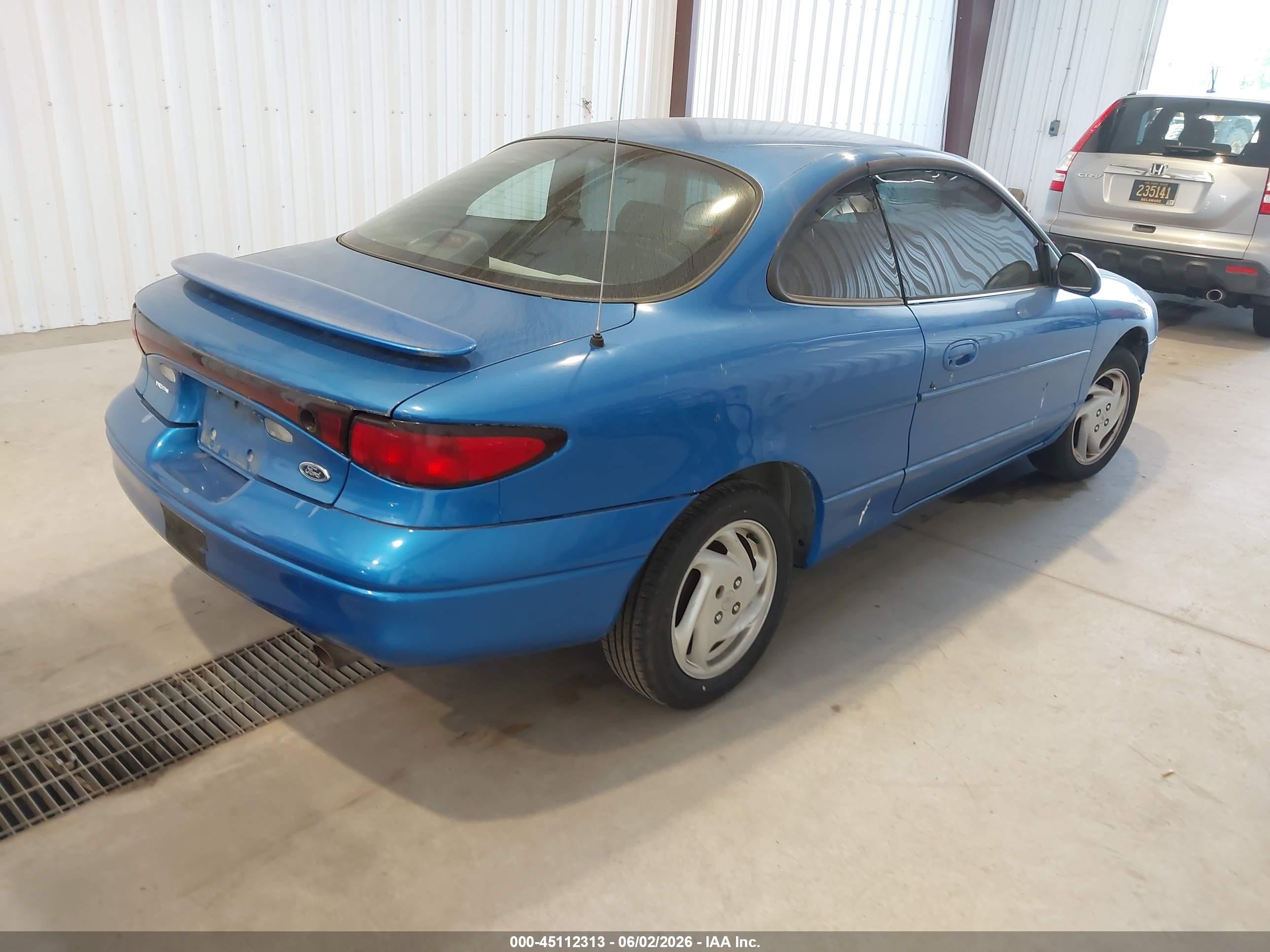 2002 Ford Escort Zx2 Синий vin: 3FAFP11312R224018