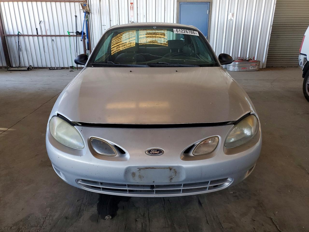 2002 Ford Escort Zx2 Standard Silver vin: 3FAFP11332R112210