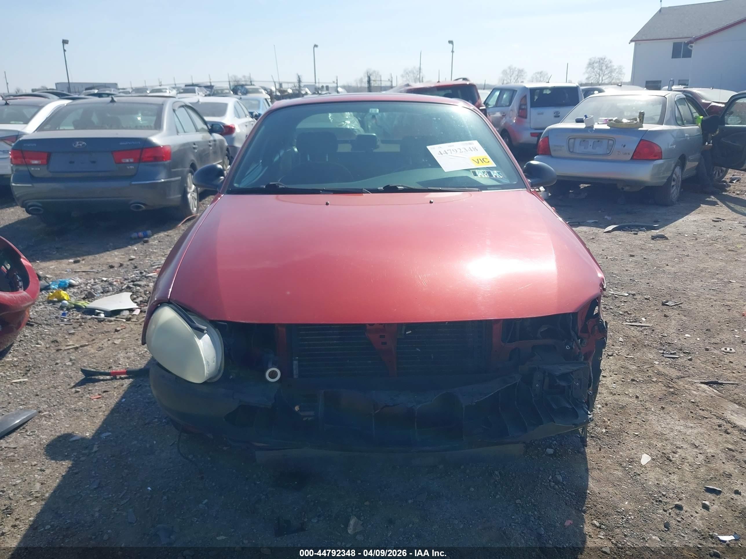 2003 Ford Zx2   Red vin: 3FAFP11333R102231