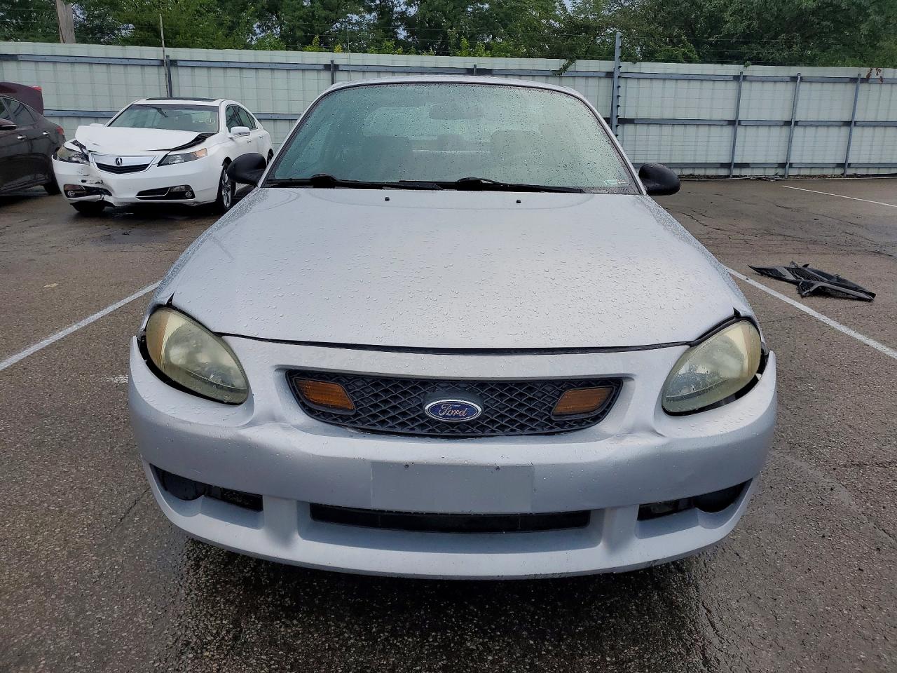 2003 Ford Escort Zx2 Серебряный vin: 3FAFP11373R148578