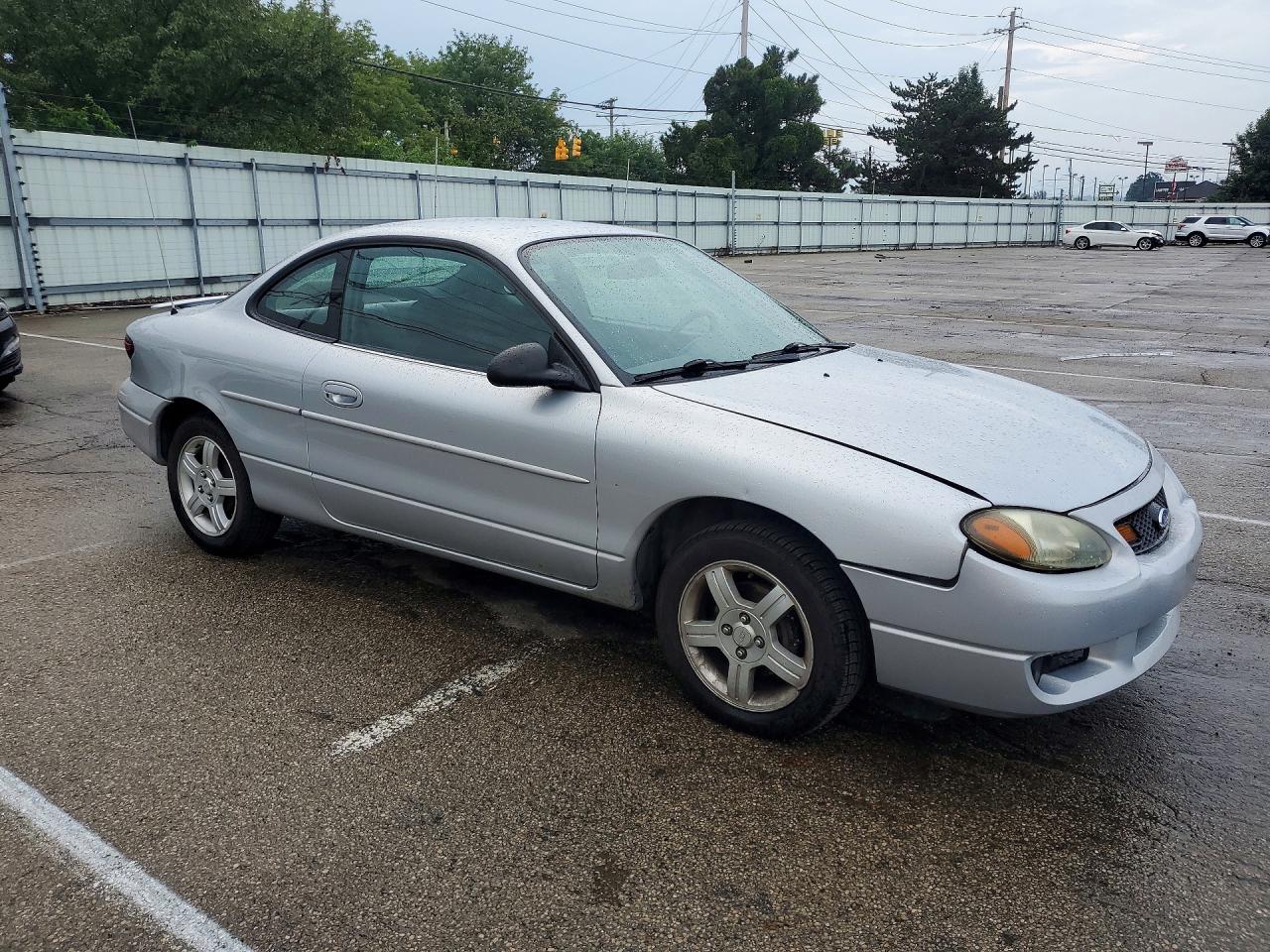 2003 Ford Escort Zx2 Серебряный vin: 3FAFP11373R148578