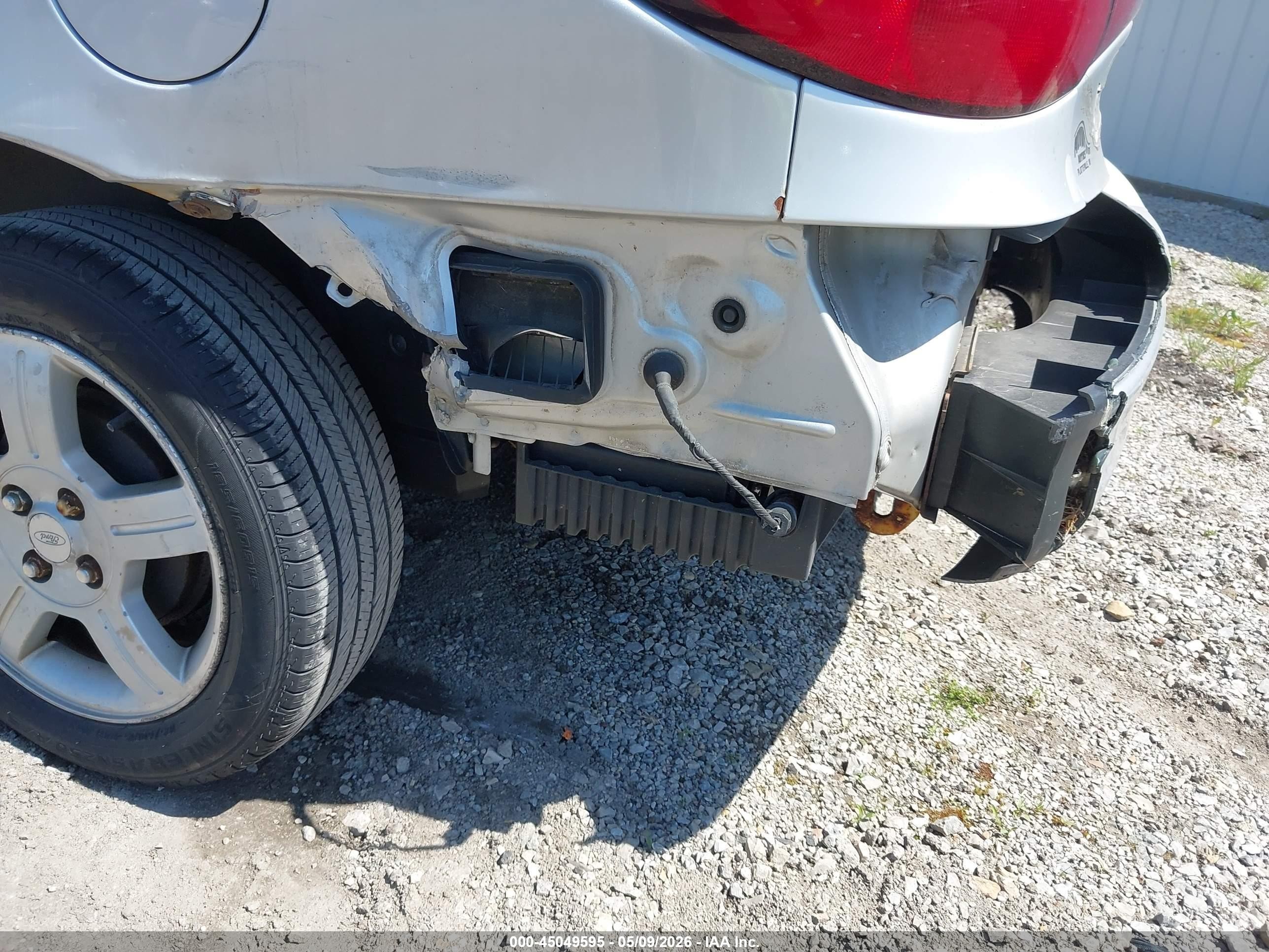 2003 Ford Zx2   Silver vin: 3FAFP11393R118854