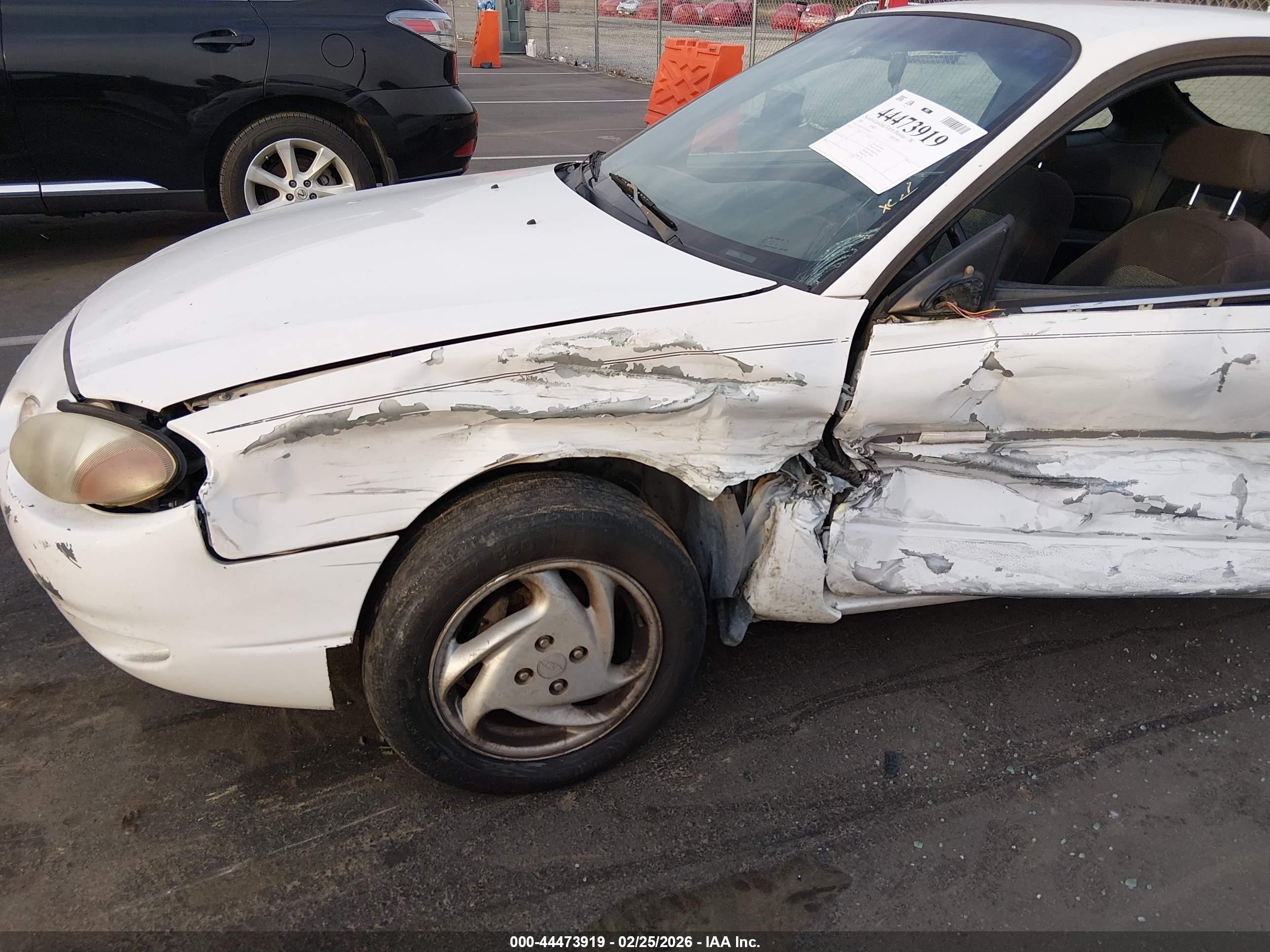 2001 Ford Escort Zx2 Белый vin: 3FAFP113X1R200203