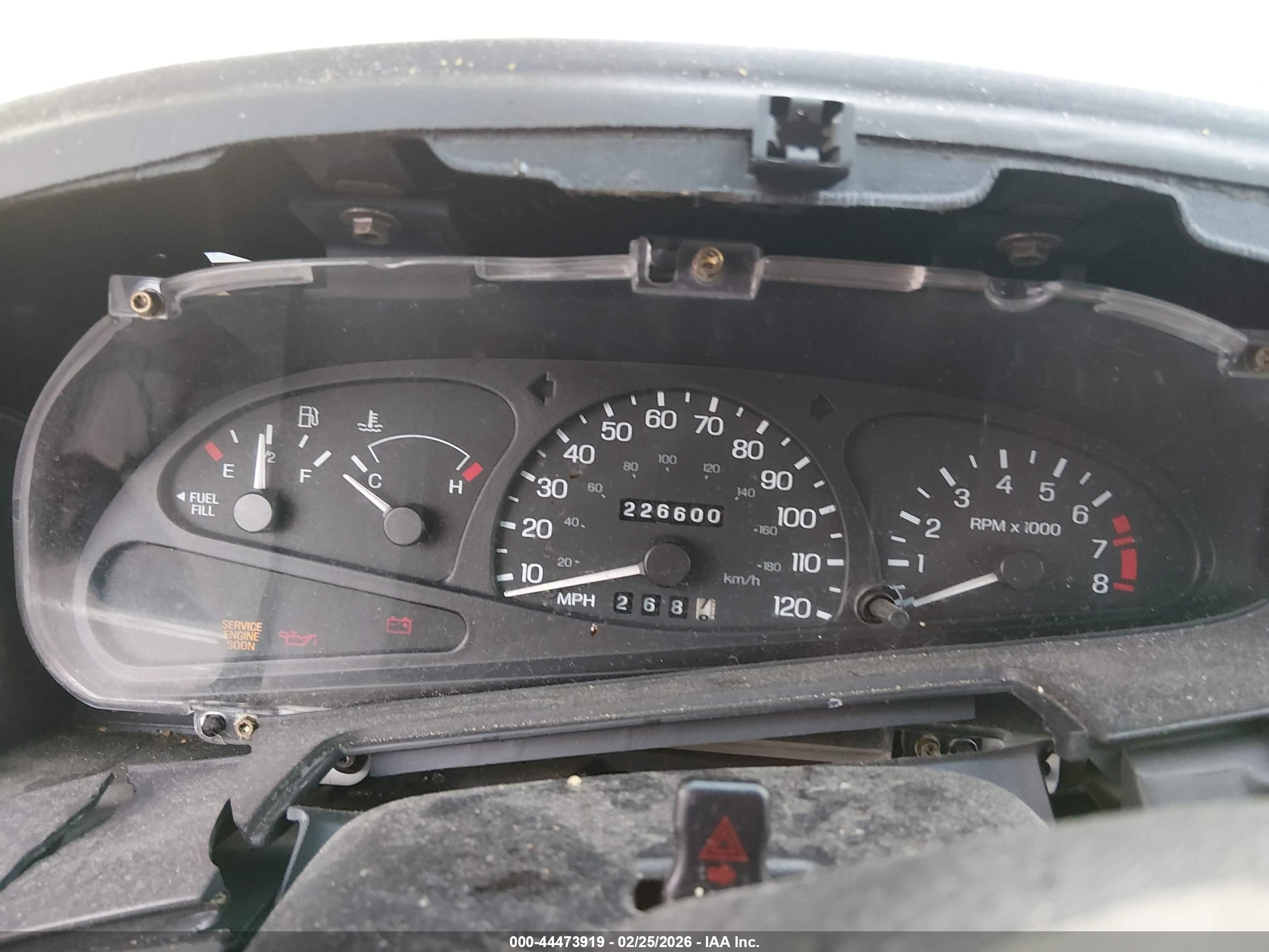 2001 Ford Escort Zx2 Белый vin: 3FAFP113X1R200203