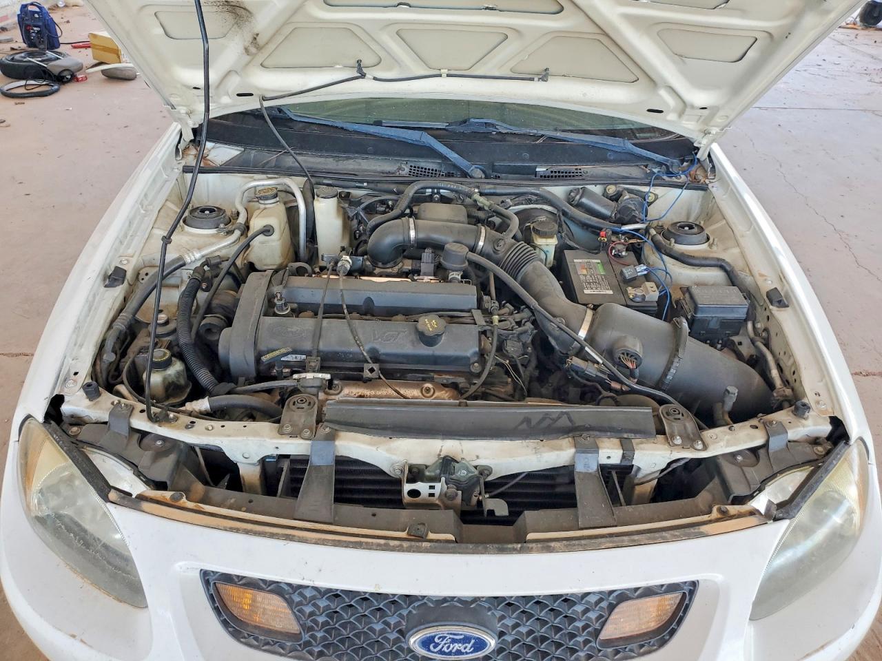 2003 Ford Escort Zx2 Белый vin: 3FAFP113X3R122363
