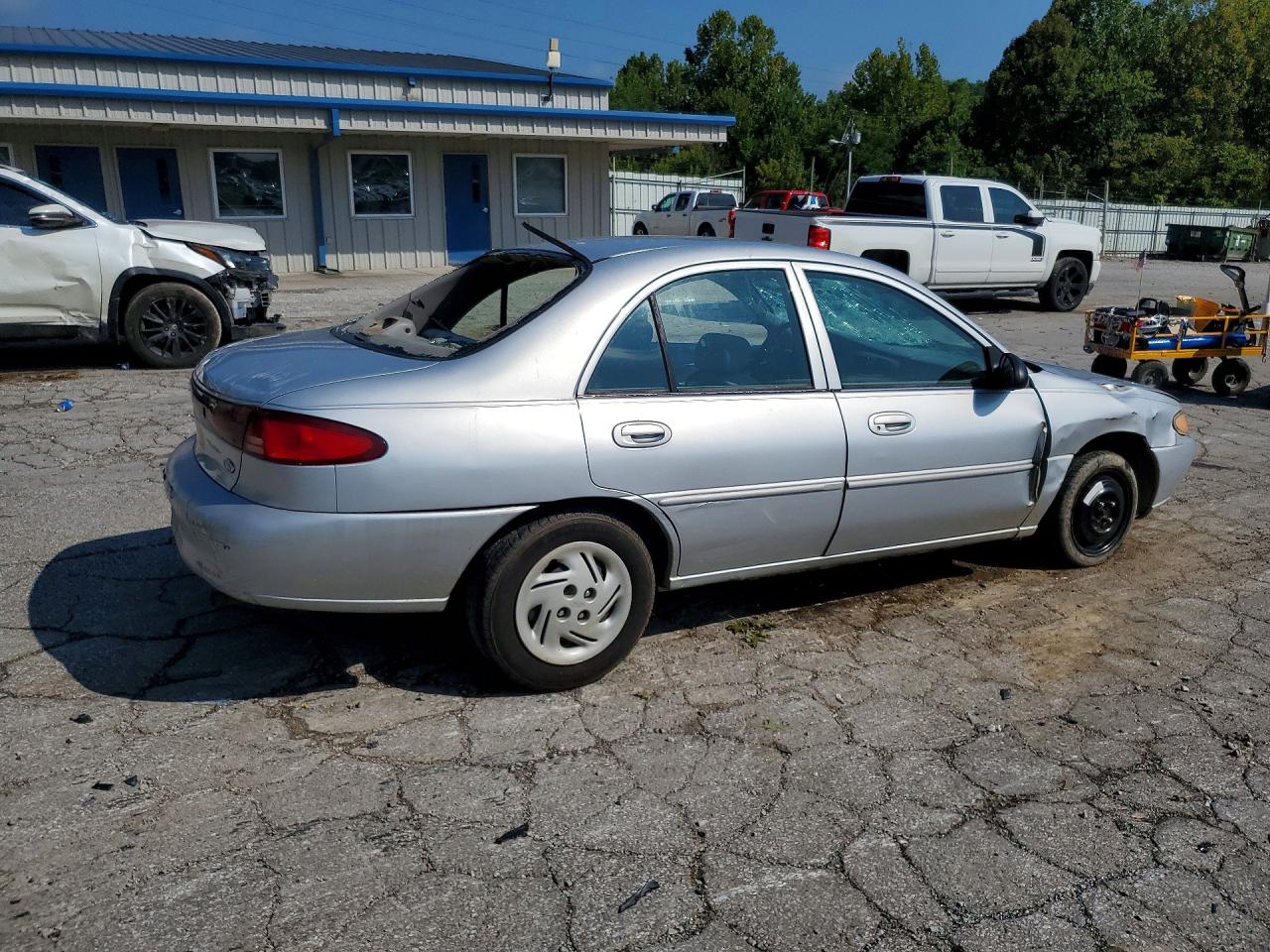 2002 Ford Escort Silver vin: 3FAFP13P02R214256