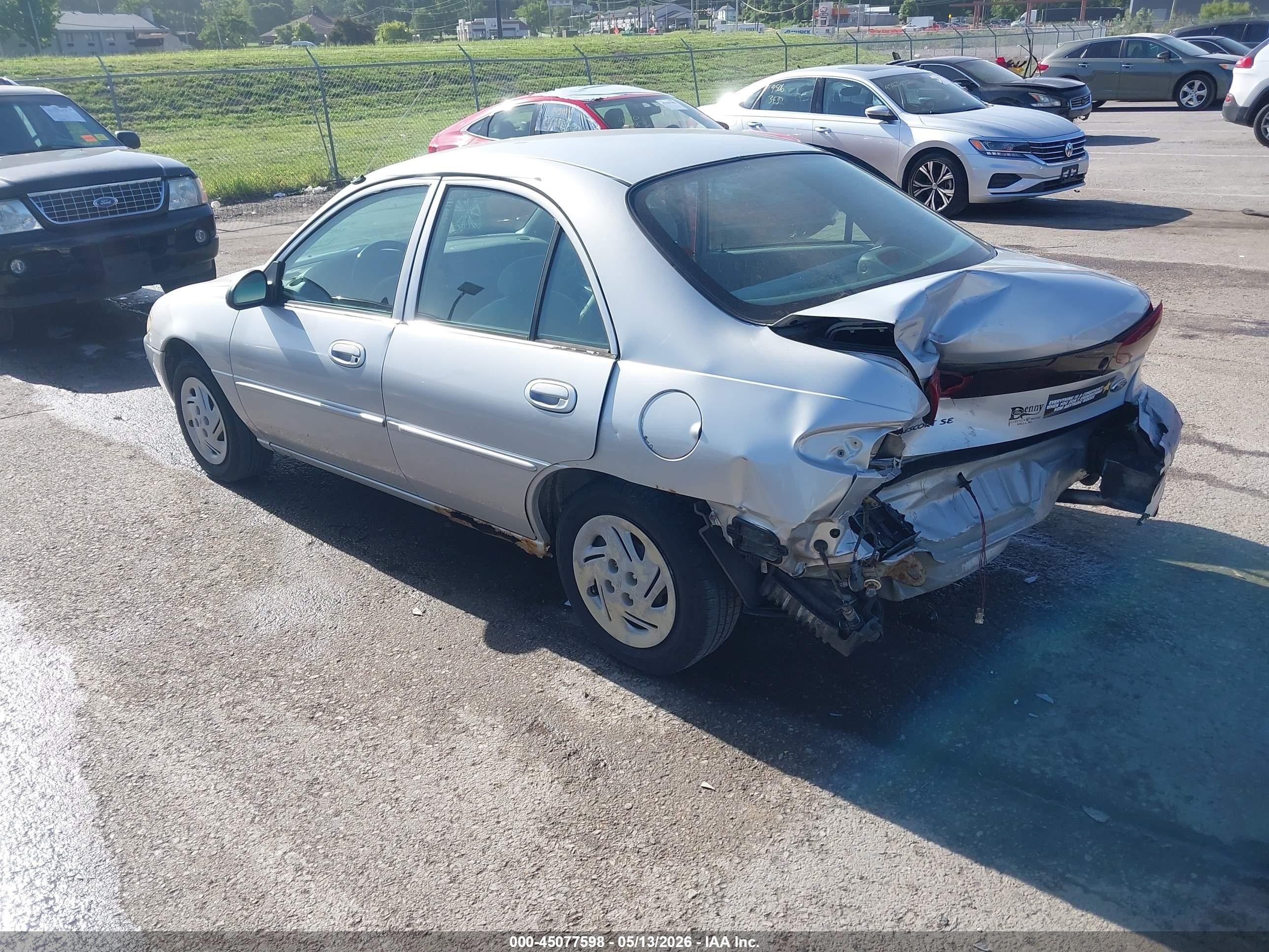 2002 Ford Escort Fleet Silver vin: 3FAFP13P72R122738